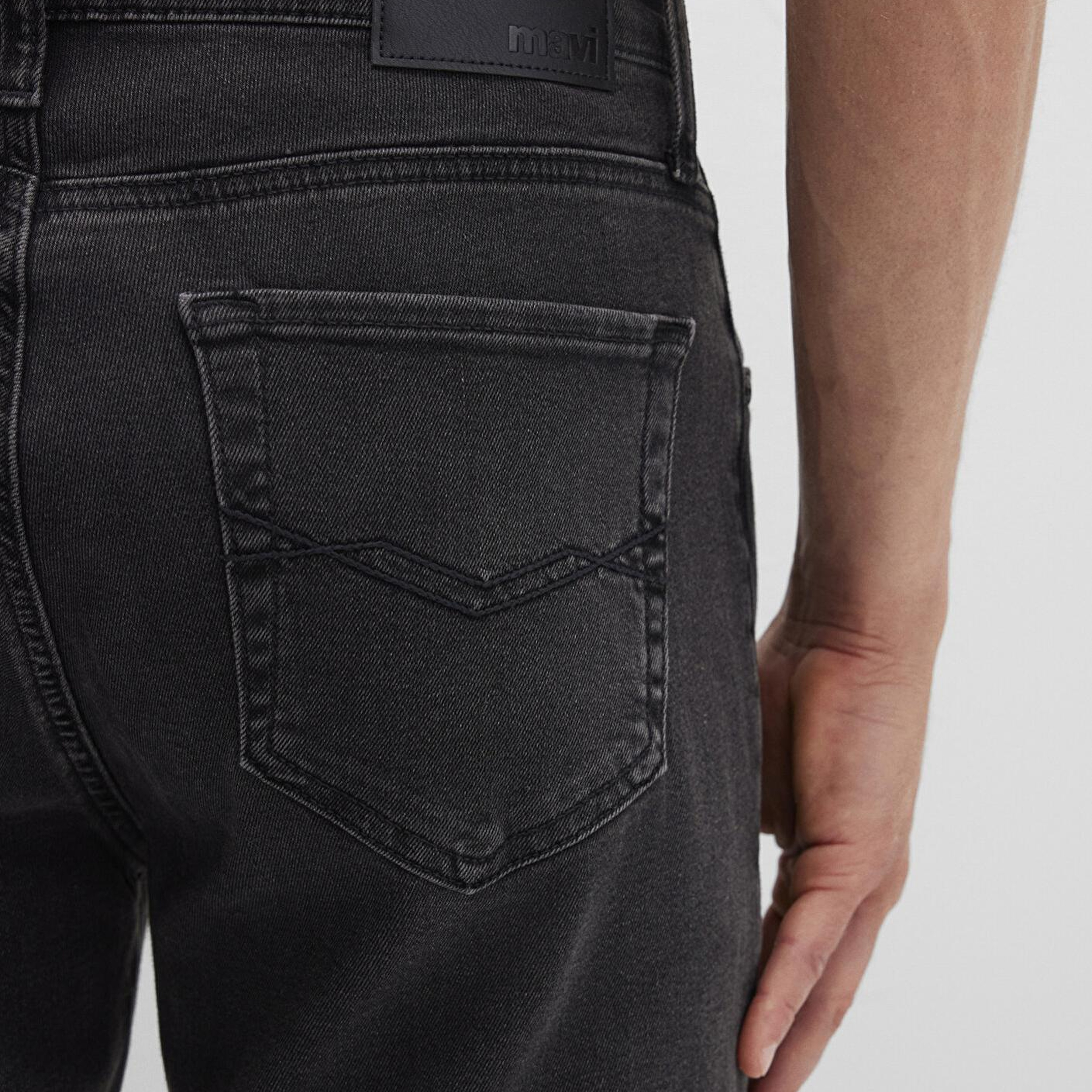 Mavi 177 Koyu Gri Comfort Smoke Jean Pantolon 0017734787