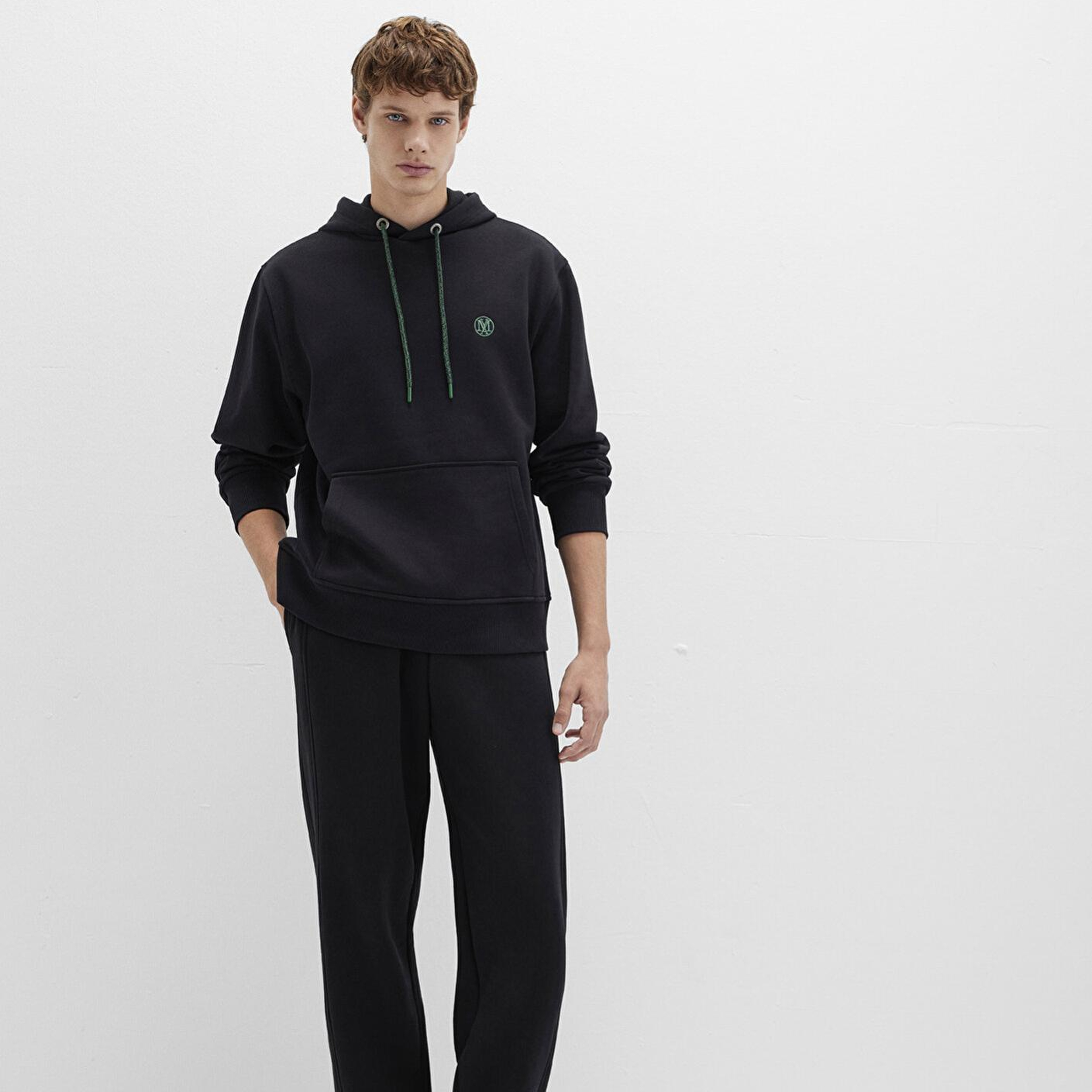 Mavi Mavi Logo Nakışlı Kapüşonlu Siyah Sweatshirt 065809-900