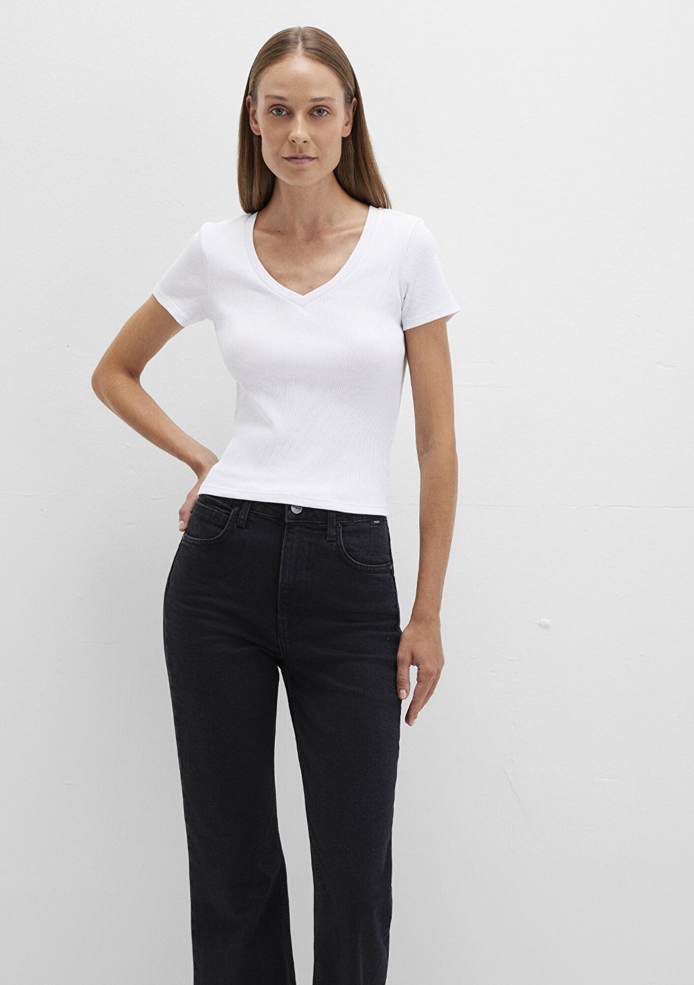 Mavi Beyaz Basic V Yaka Tişört Fitted / Vücuda Oturan Kesim 1601040-620