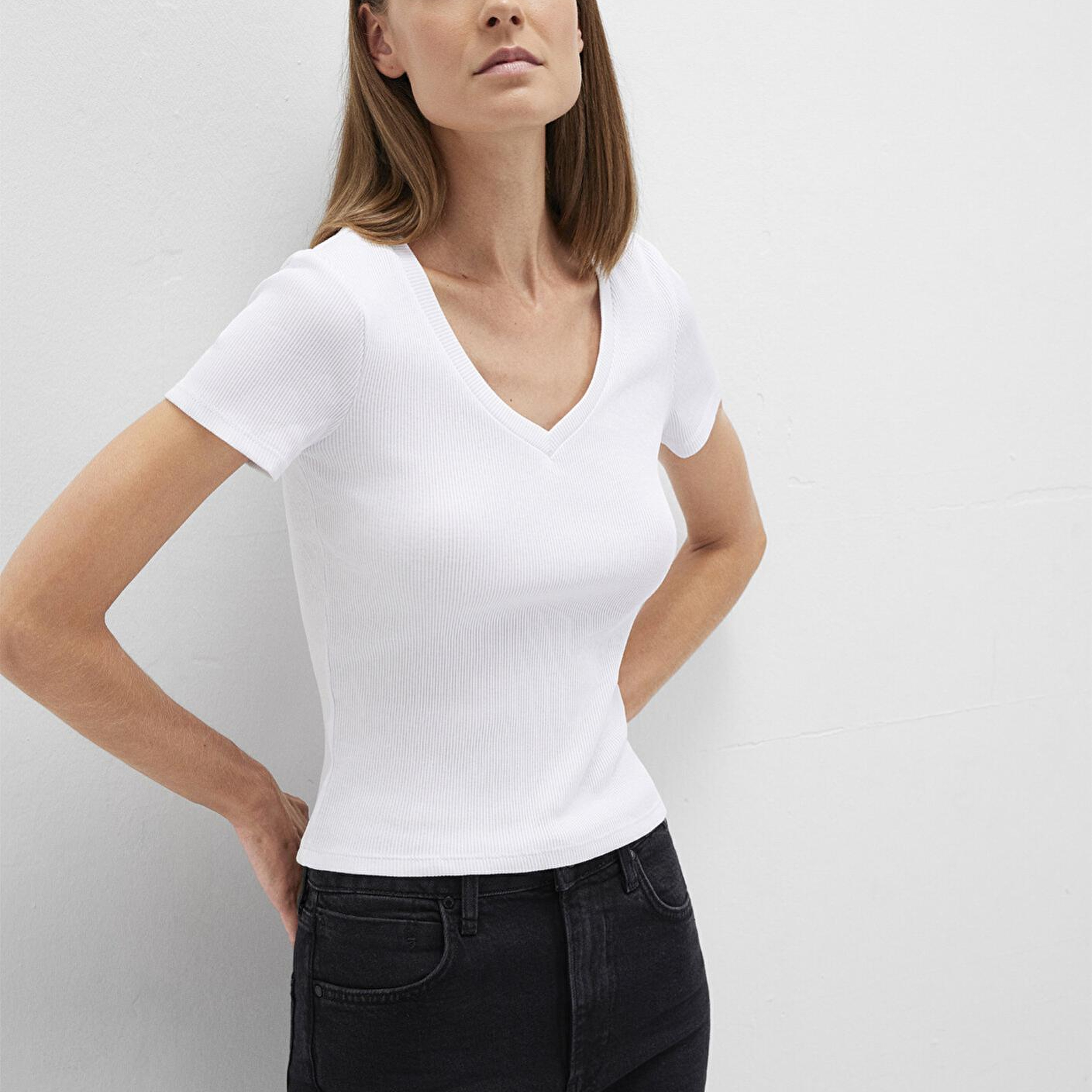 Mavi Beyaz Basic V Yaka Tişört Fitted / Vücuda Oturan Kesim 1601040-620