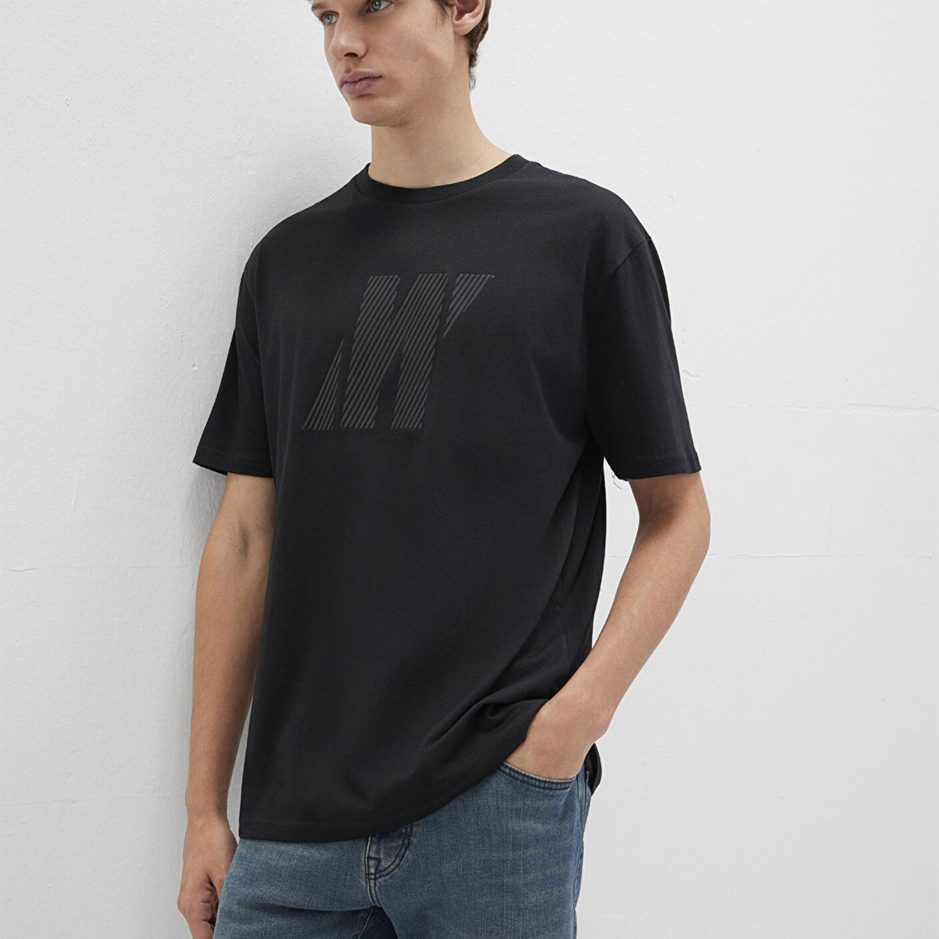 Mavi Mavi Pro Logo Baskılı Siyah Tişört Loose Fit / Bol Rahat Kesim 067034-900
