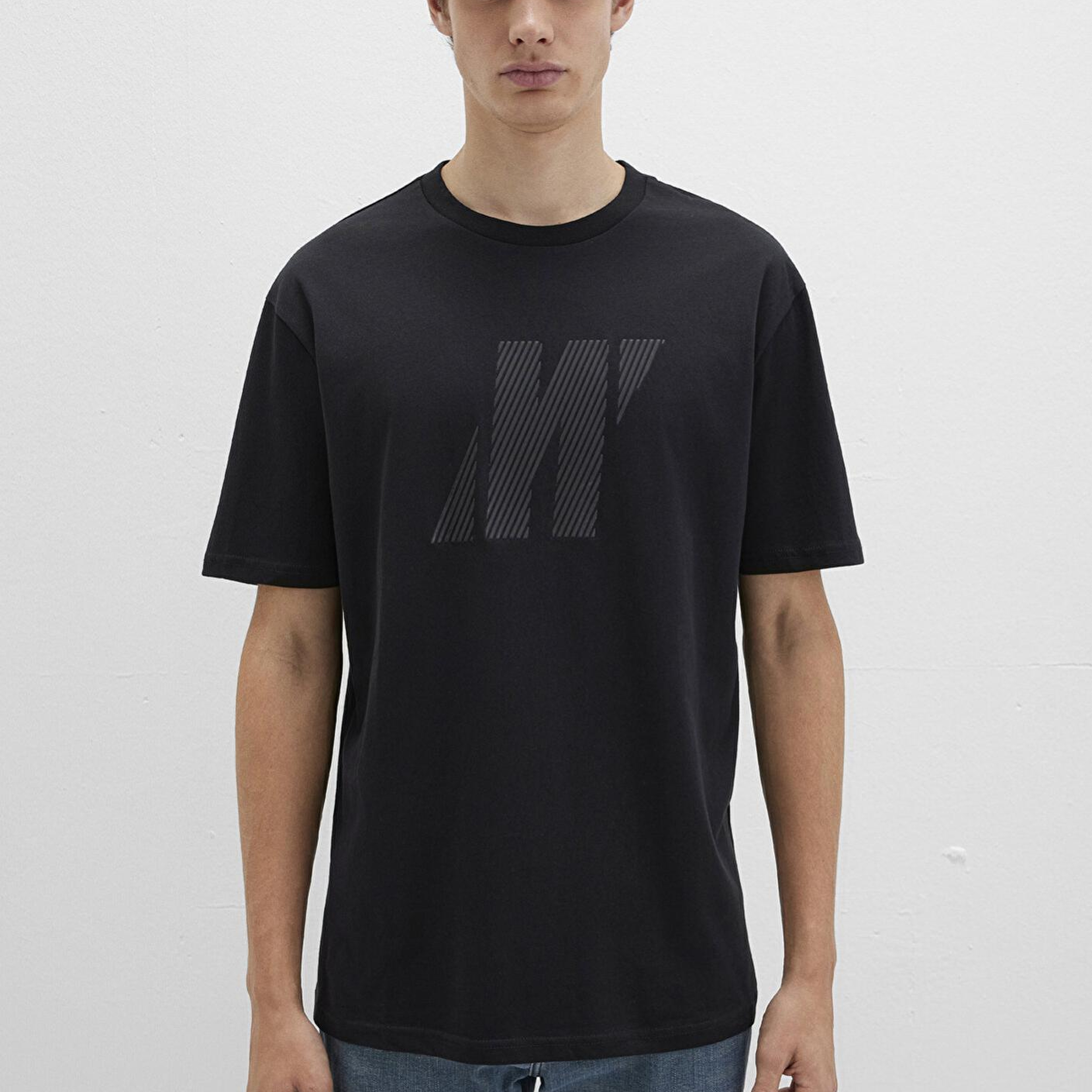 Mavi Mavi Pro Logo Baskılı Siyah Tişört Loose Fit / Bol Rahat Kesim 067034-900