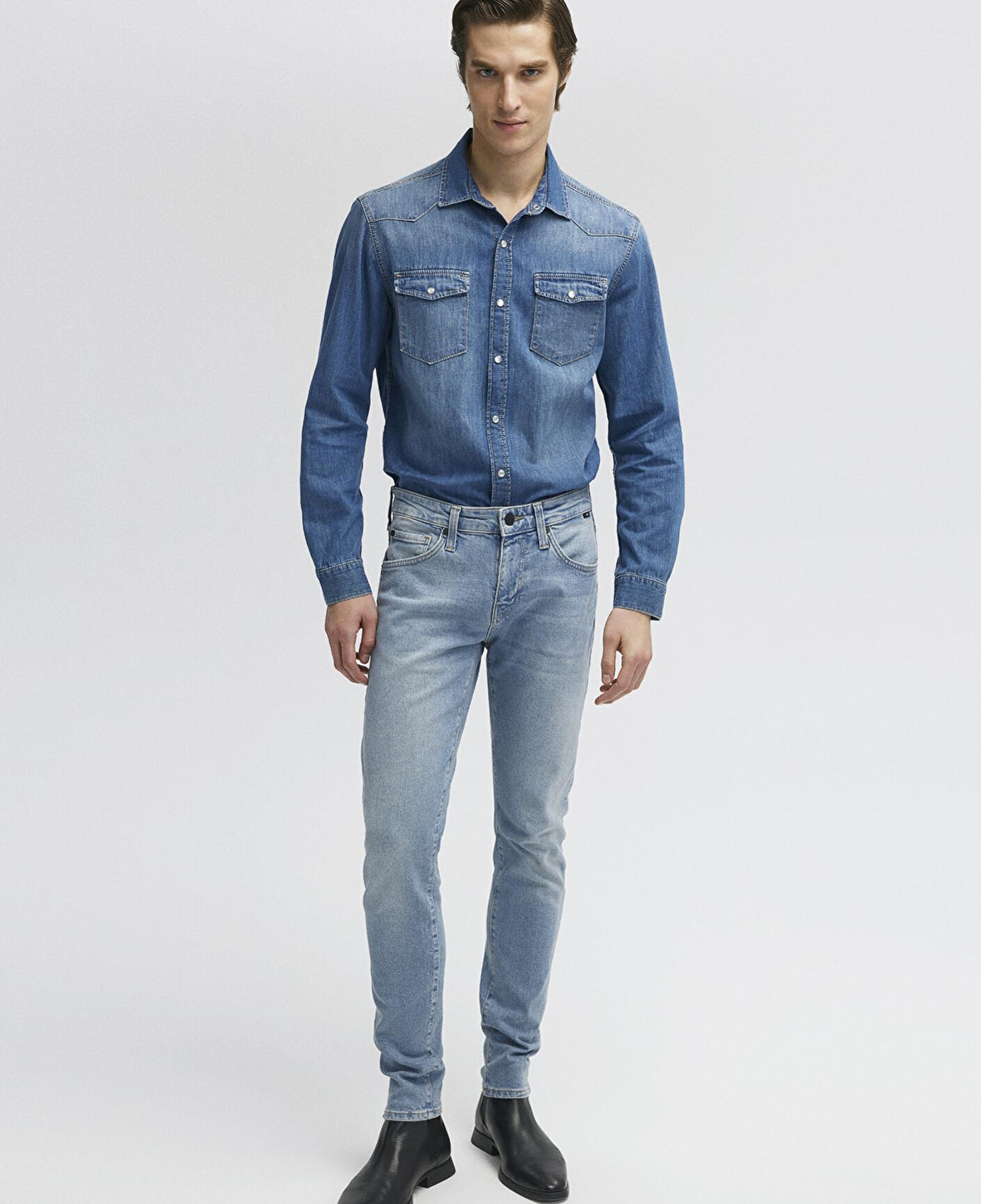 Mavi Kvnç Mavi Black Gölgeli Açık İndigo Mavisi Jean Pantolon 001070-33974