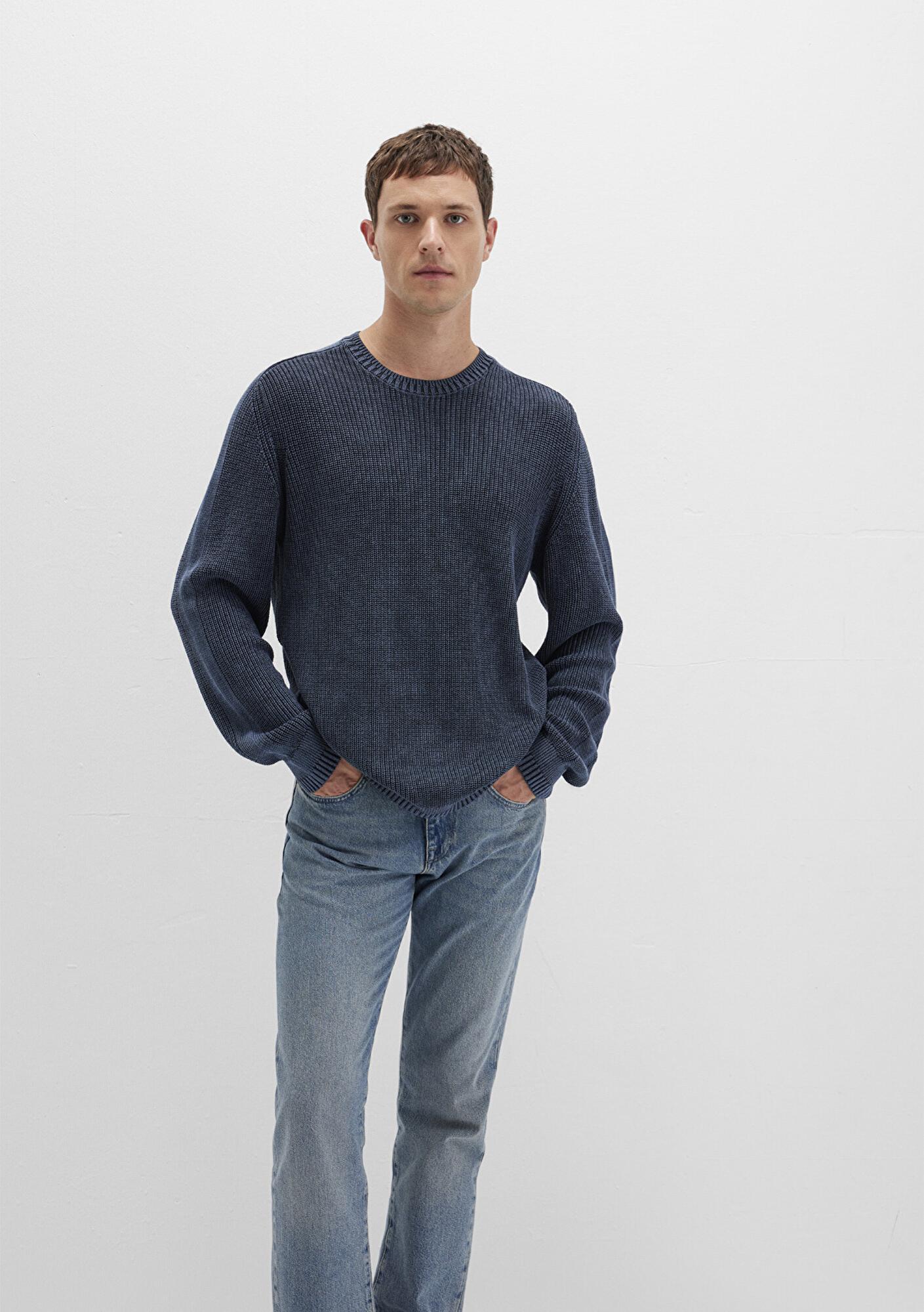 Mavi Bisiklet Yaka Lacivert Kazak Slim Fit / Dar Kesim 070767-34319