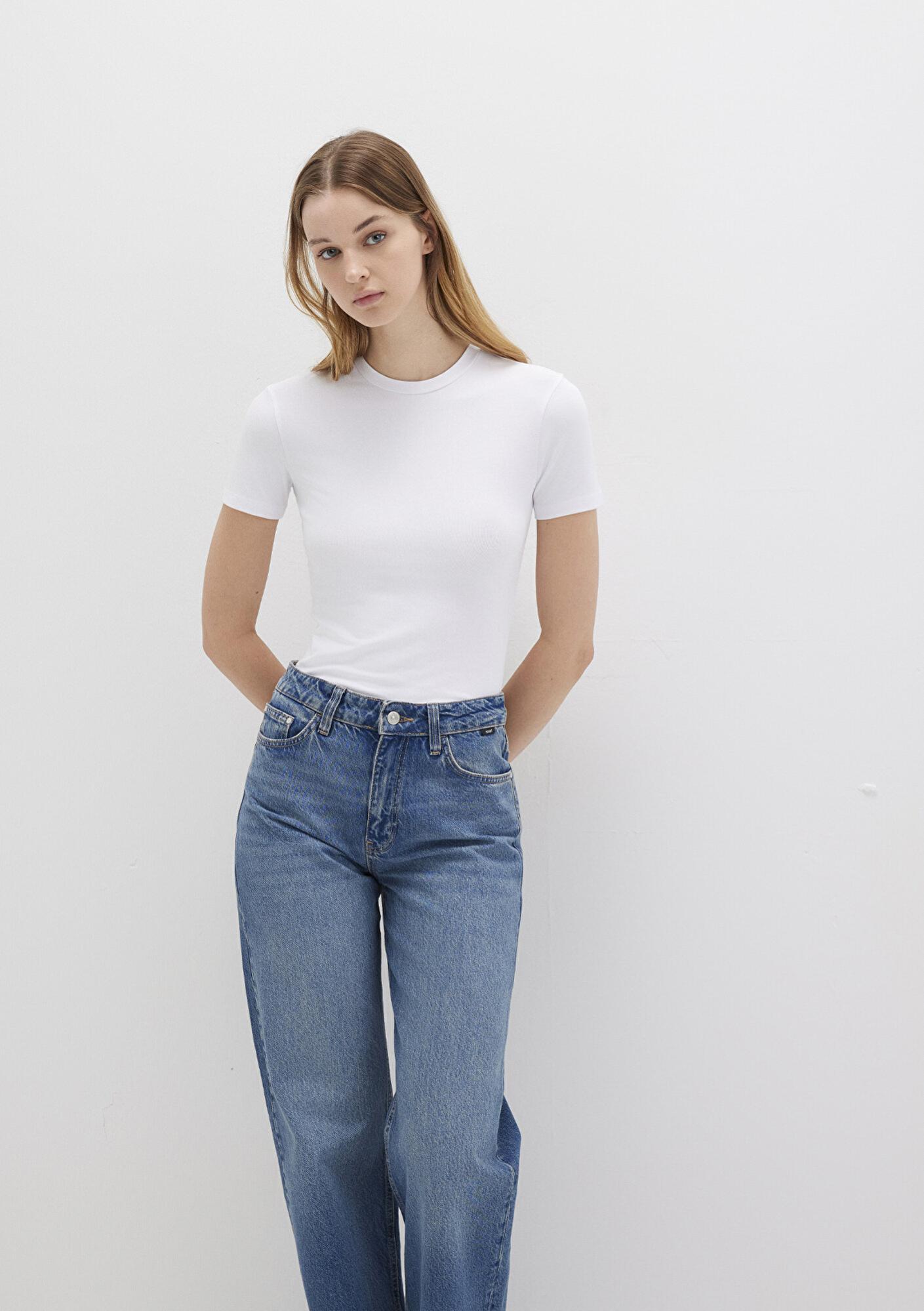 Mavi Lux Touch Beyaz Basic Modal Tişört Fitted / Vücuda Oturan Kesim 1600963-620