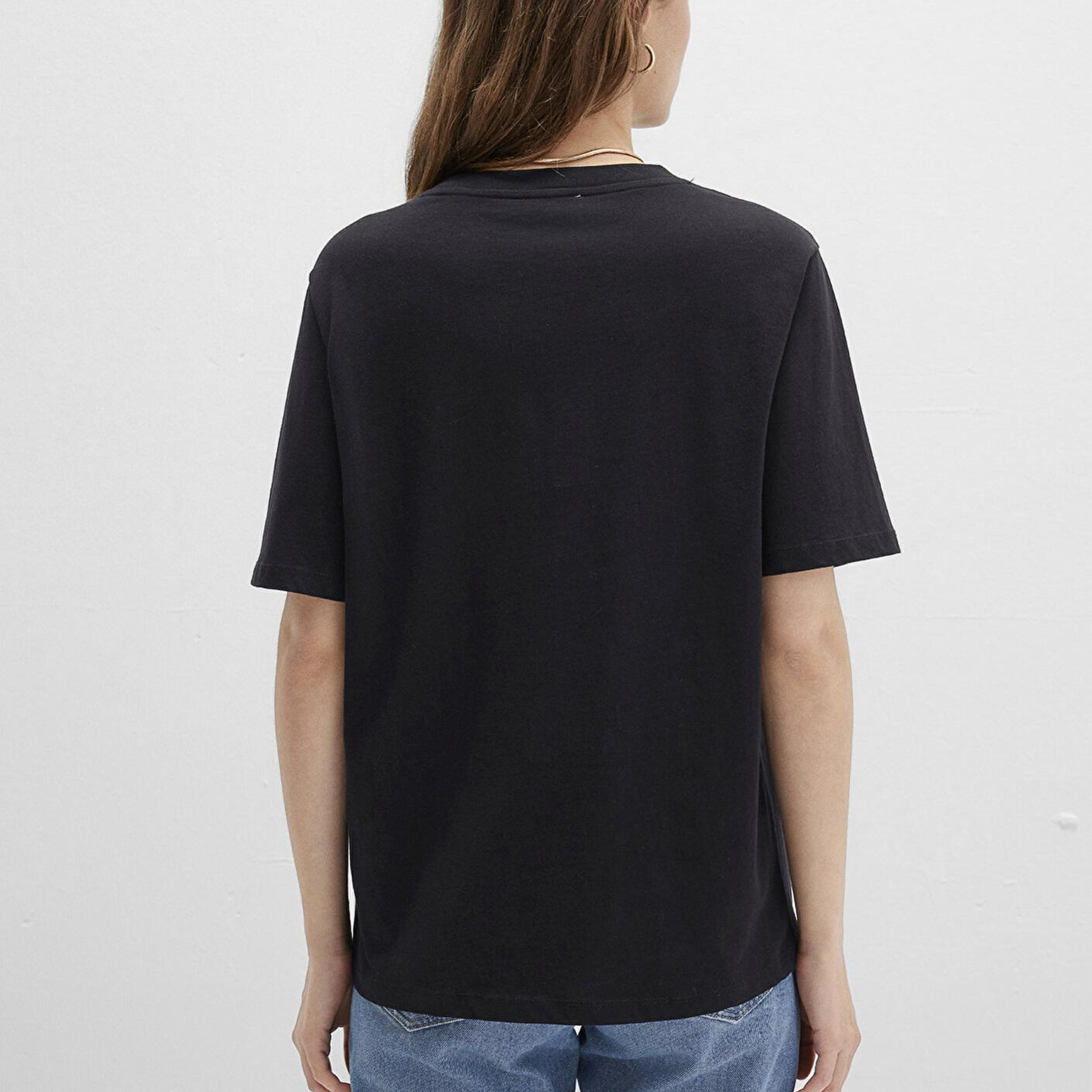 Mavi Bisiklet Yaka Siyah Basic Tişört Regular Fit / Normal Kesim 1600955-900