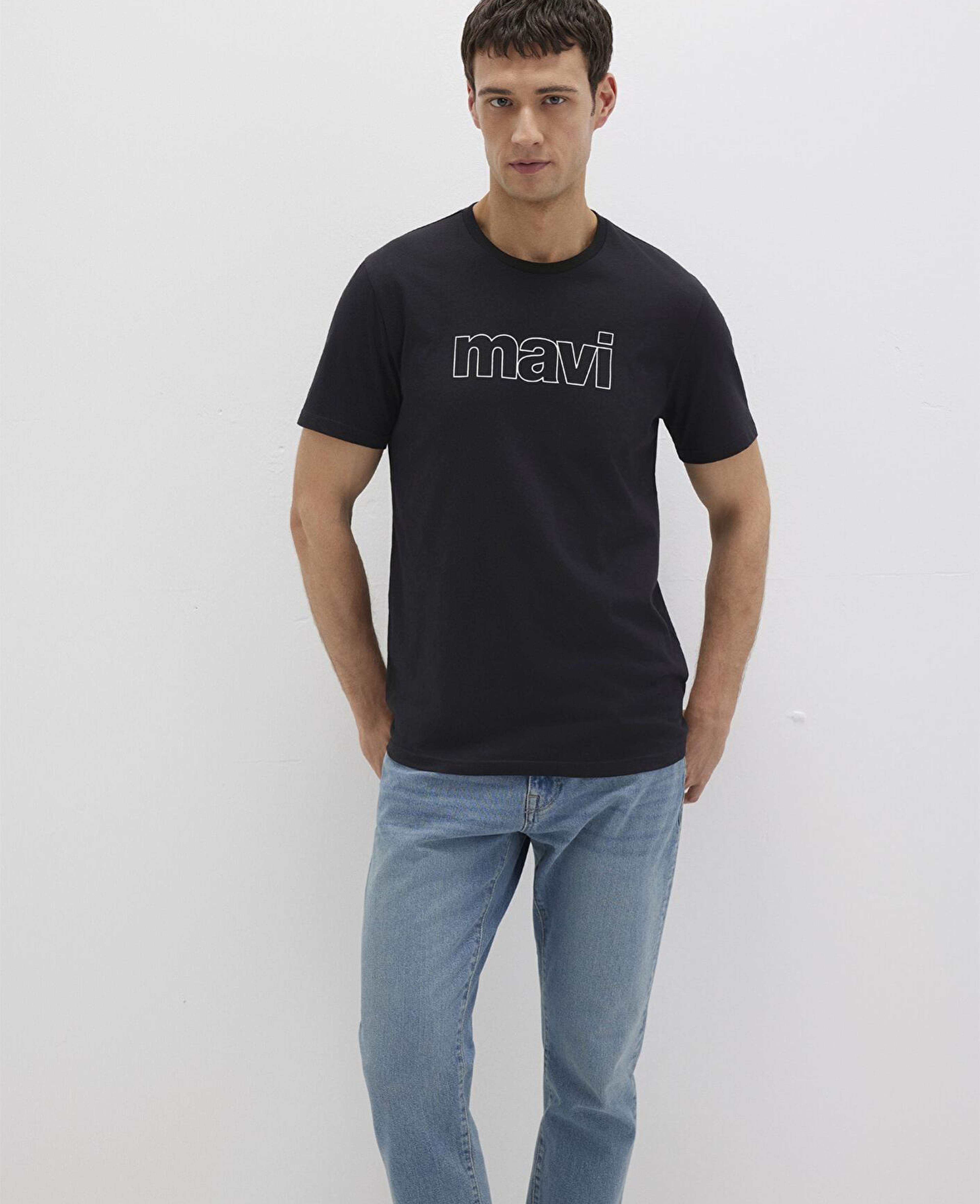 Mavi Mavi Logo Baskılı Siyah Tişört Slim Fit / Dar Kesim 065781-900
