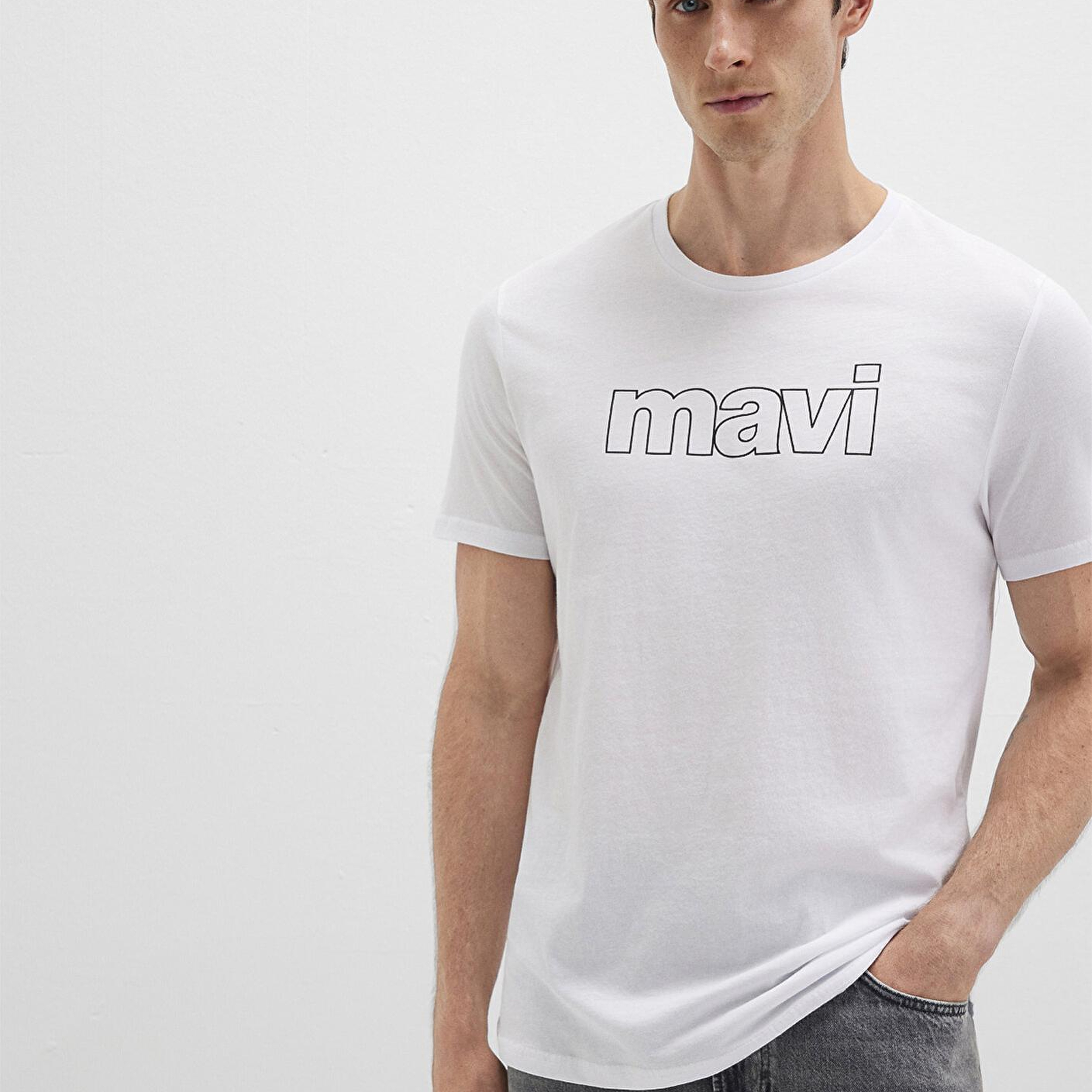 Mavi Mavi Logo Baskılı Beyaz Tişört Slim Fit / Dar Kesim 065781-620