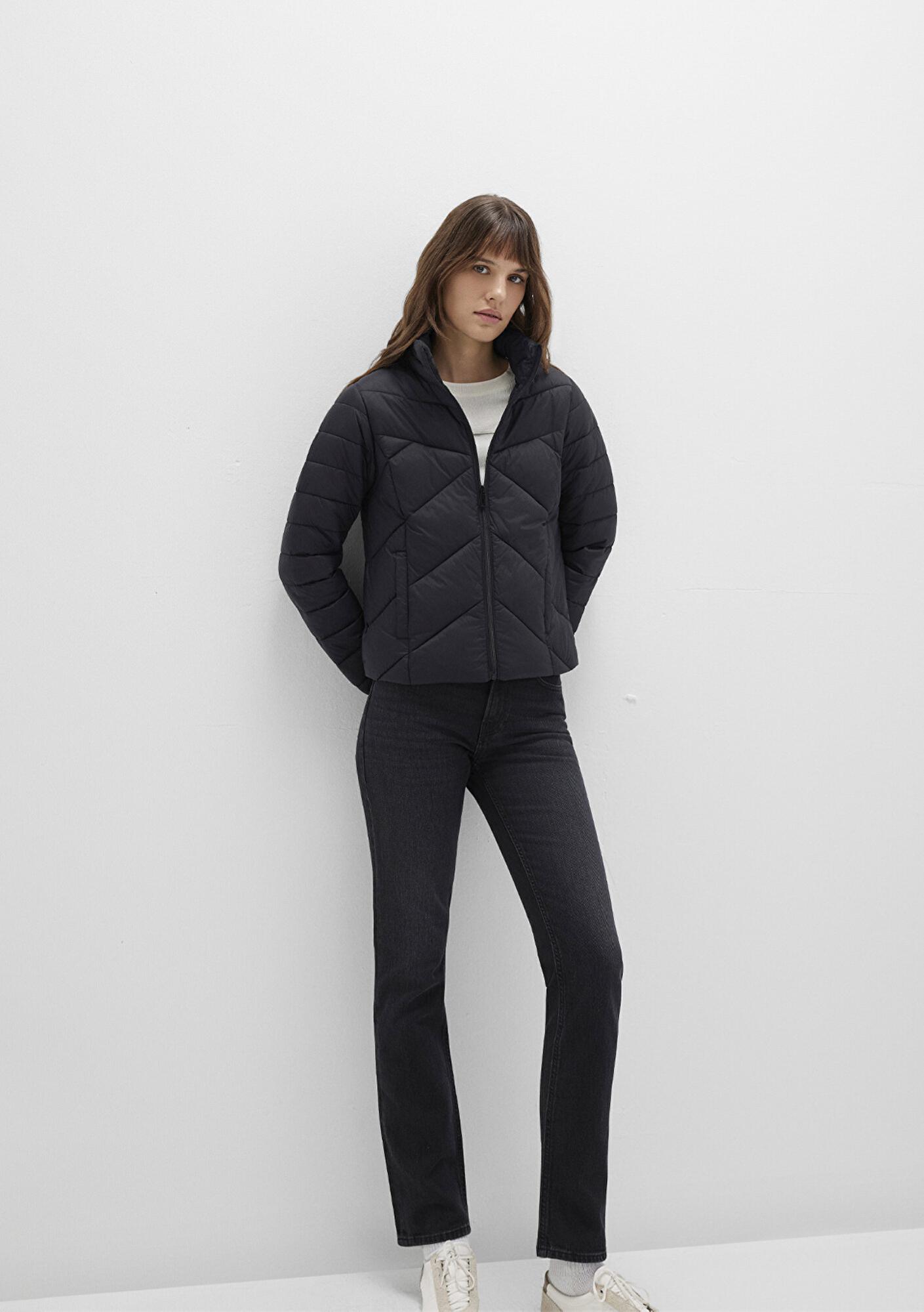 Mavi Su İtici Dik Yaka Siyah Şişme Mont 110698-900