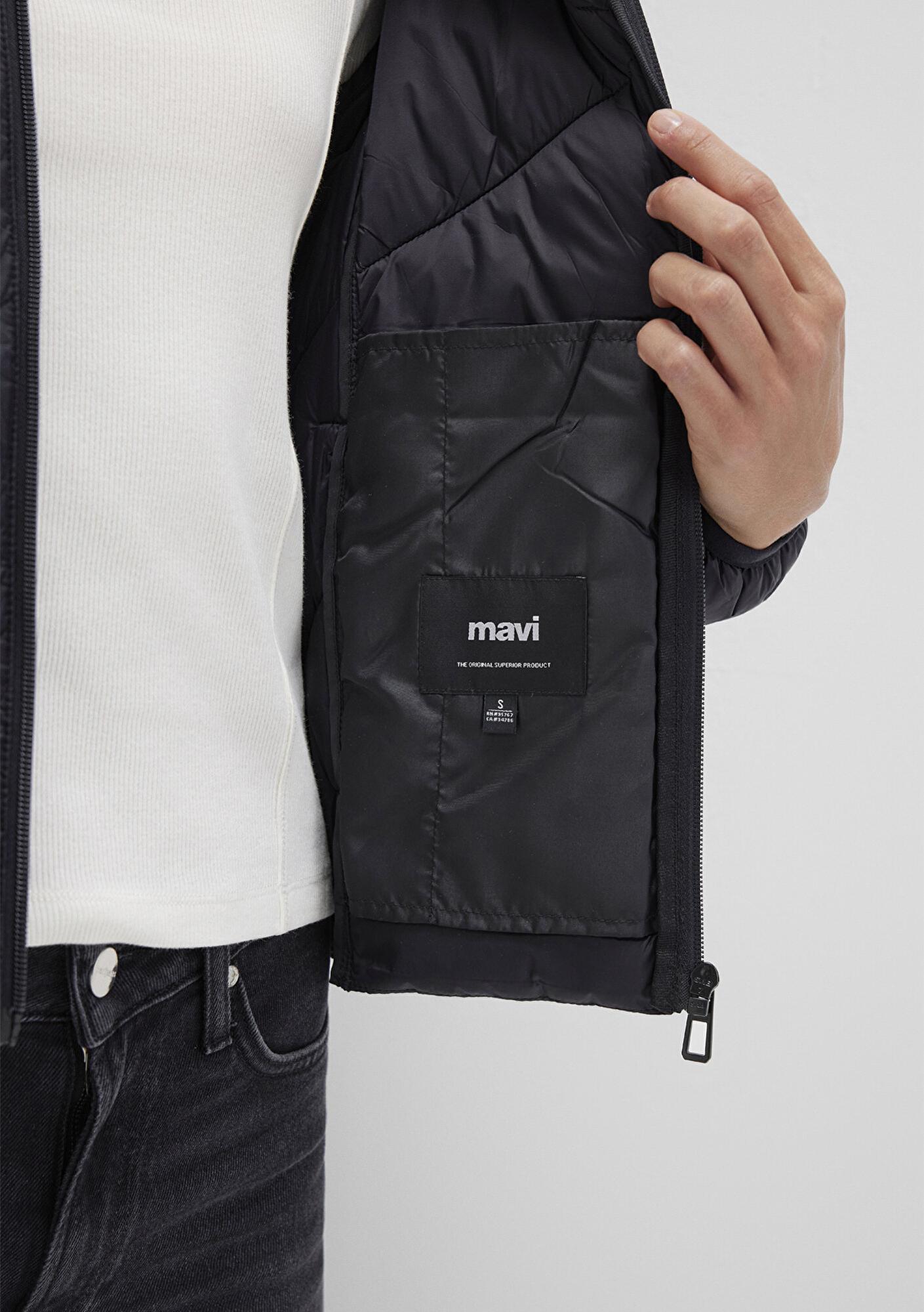 Mavi Su İtici Dik Yaka Siyah Şişme Mont 110698-900