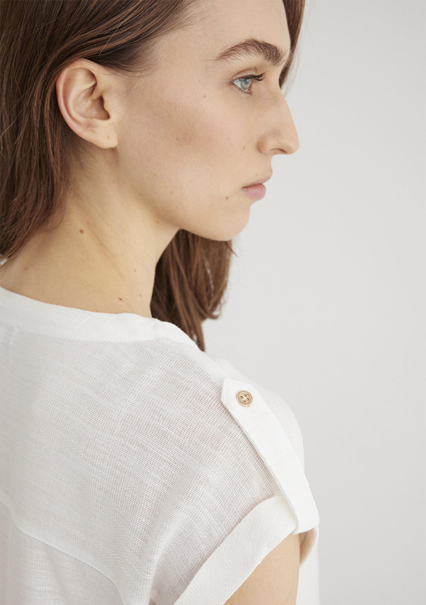 Mavi V Yaka Beyaz Bluz 122504-30701