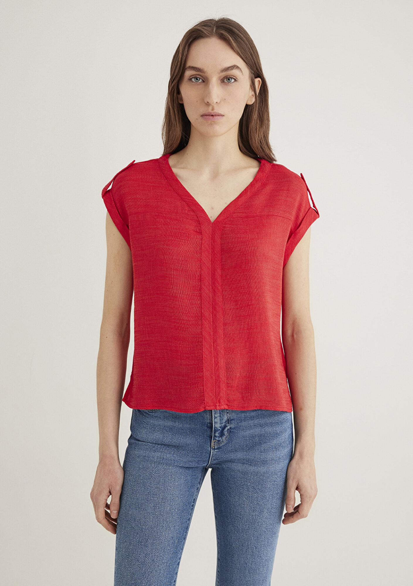 Mavi V Yaka Kırmızı Bluz 122504-30648