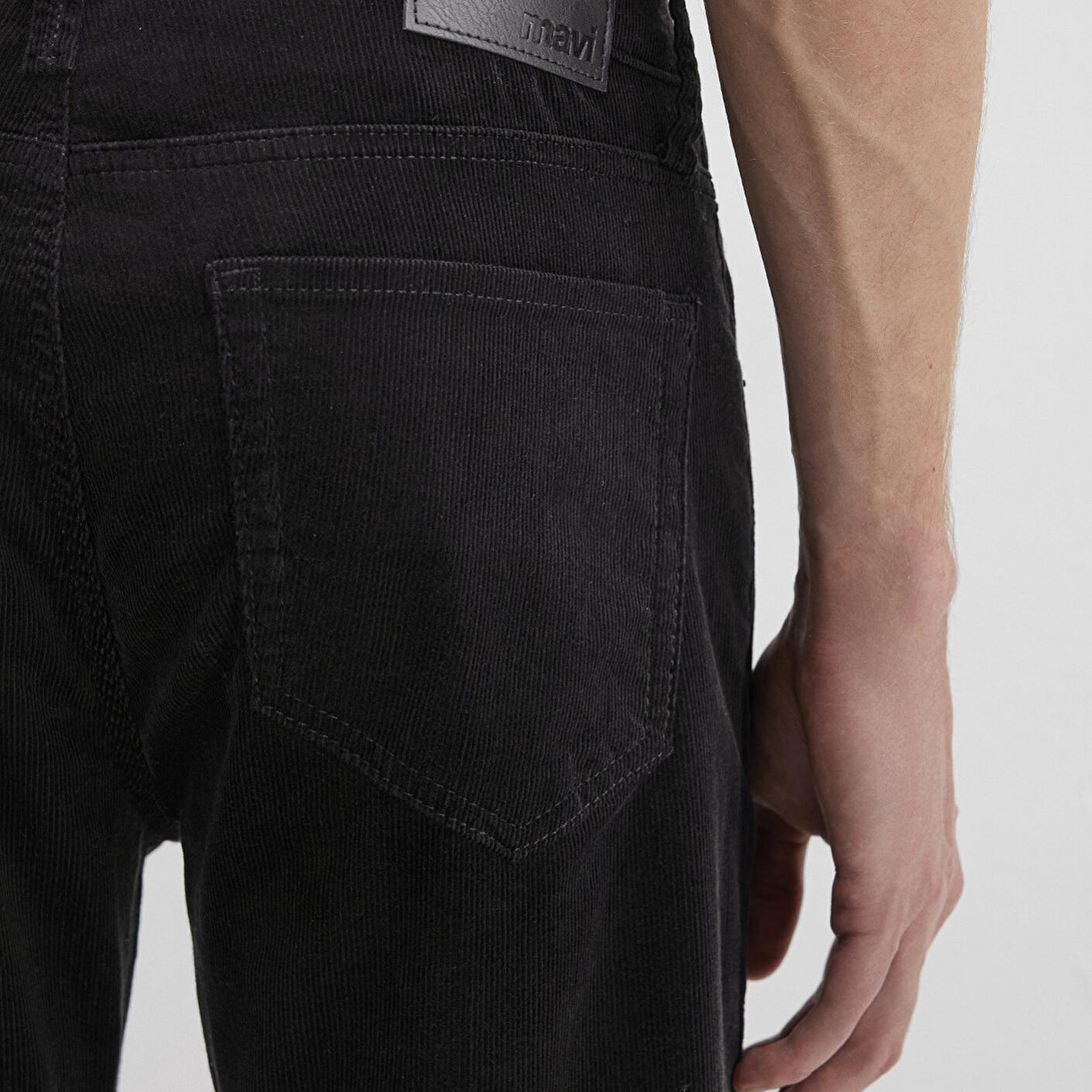 Mavi Marcus Siyah Kadife Pantolon 0035130269