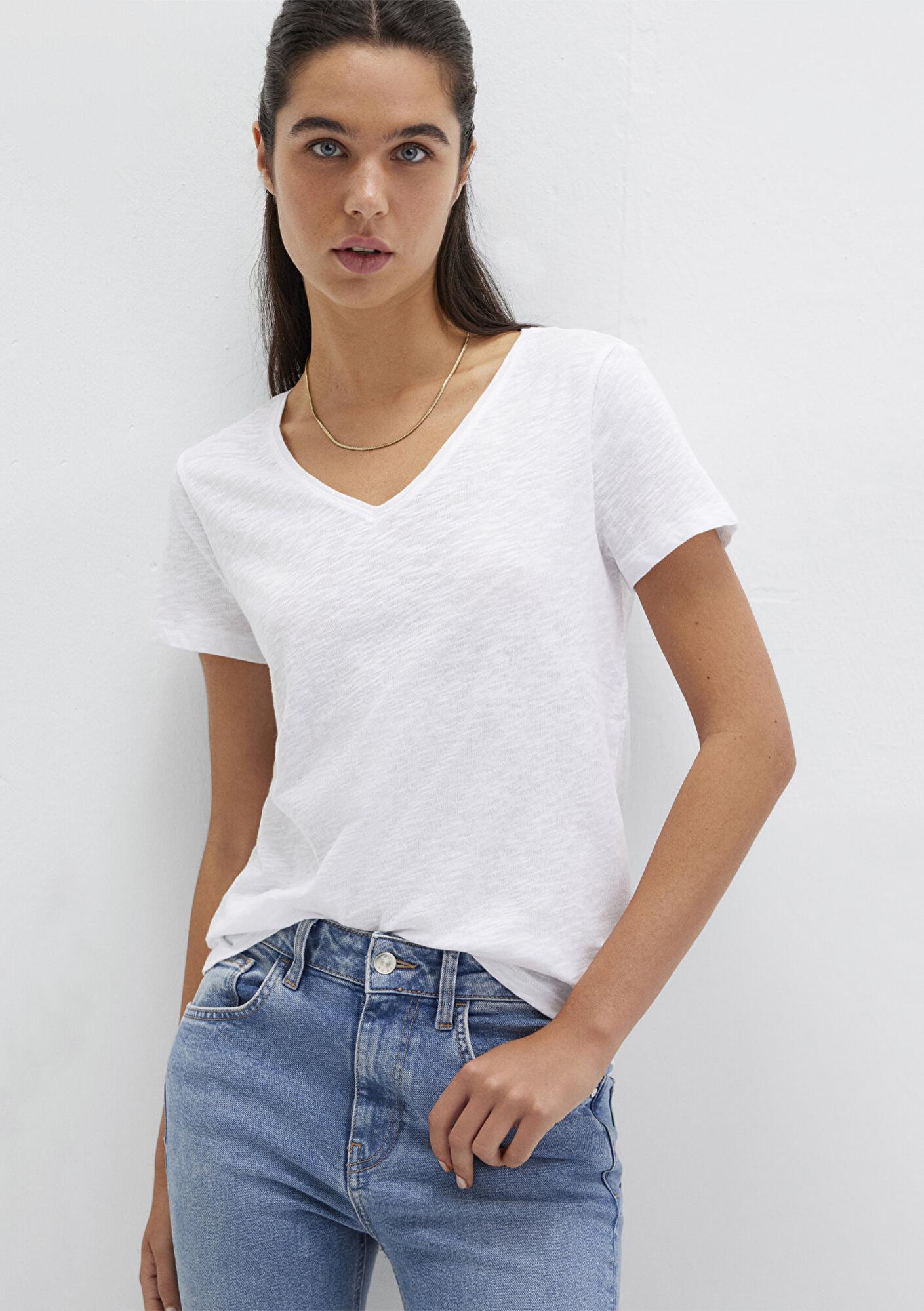 Mavi V Yaka Flamlı Beyaz Basic Tişört Slim Fit / Dar Kesim 168260-620