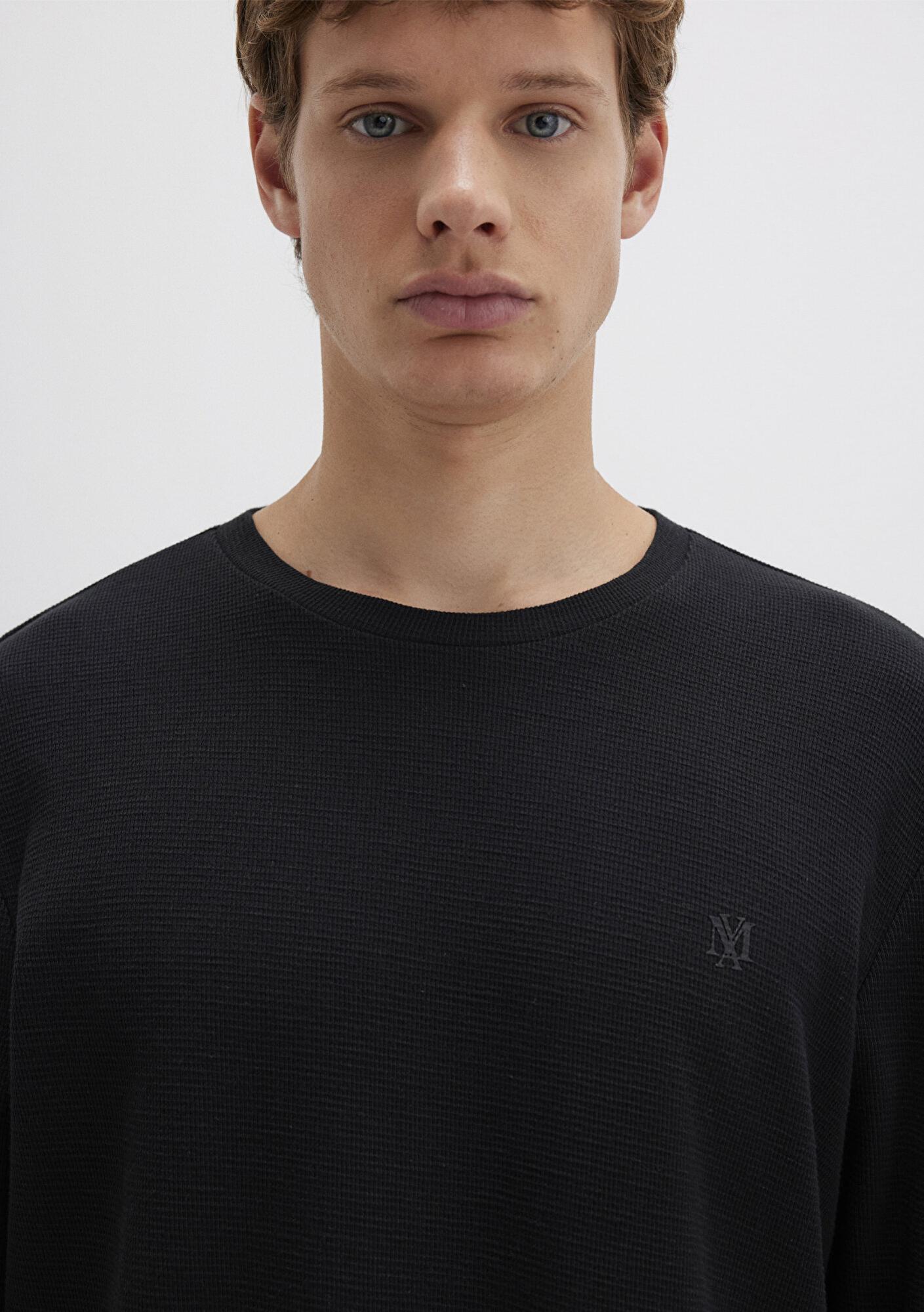 Mavi Uzun Kollu  Siyah Basic Tişört Slim Fit / Dar Kesim 065755-900