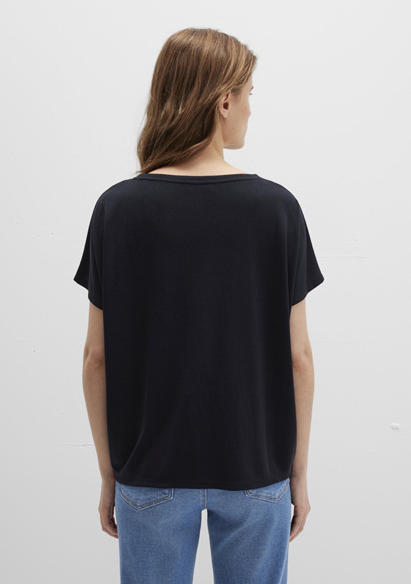 Mavi Lux Touch (TENCEL™) Modal Siyah Basic Tişört Loose Fit / Bol Rahat Kesim 167245-900