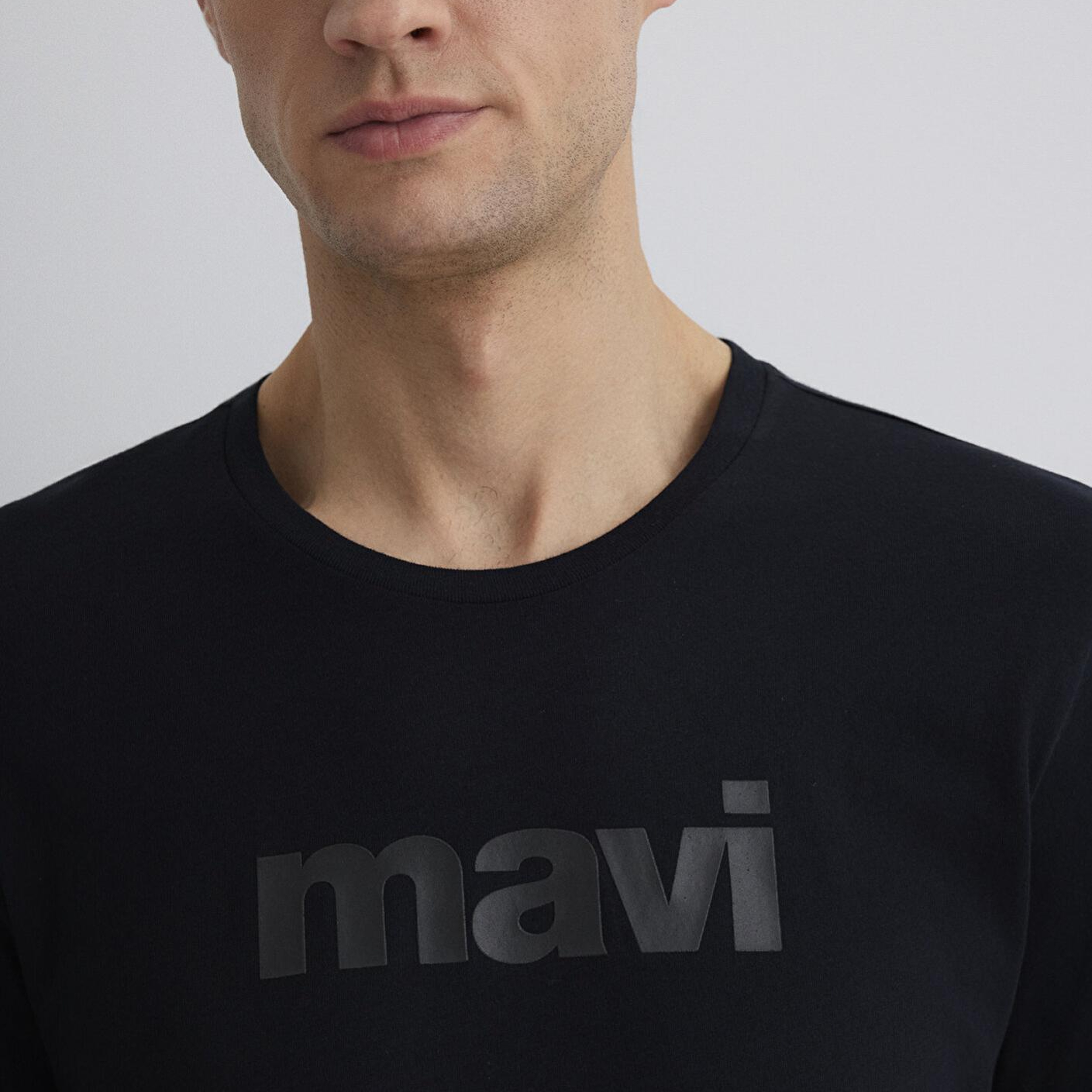 Mavi Mavi Logo Baskılı Siyah Tişört Slim Fit / Dar Kesim 065199-900