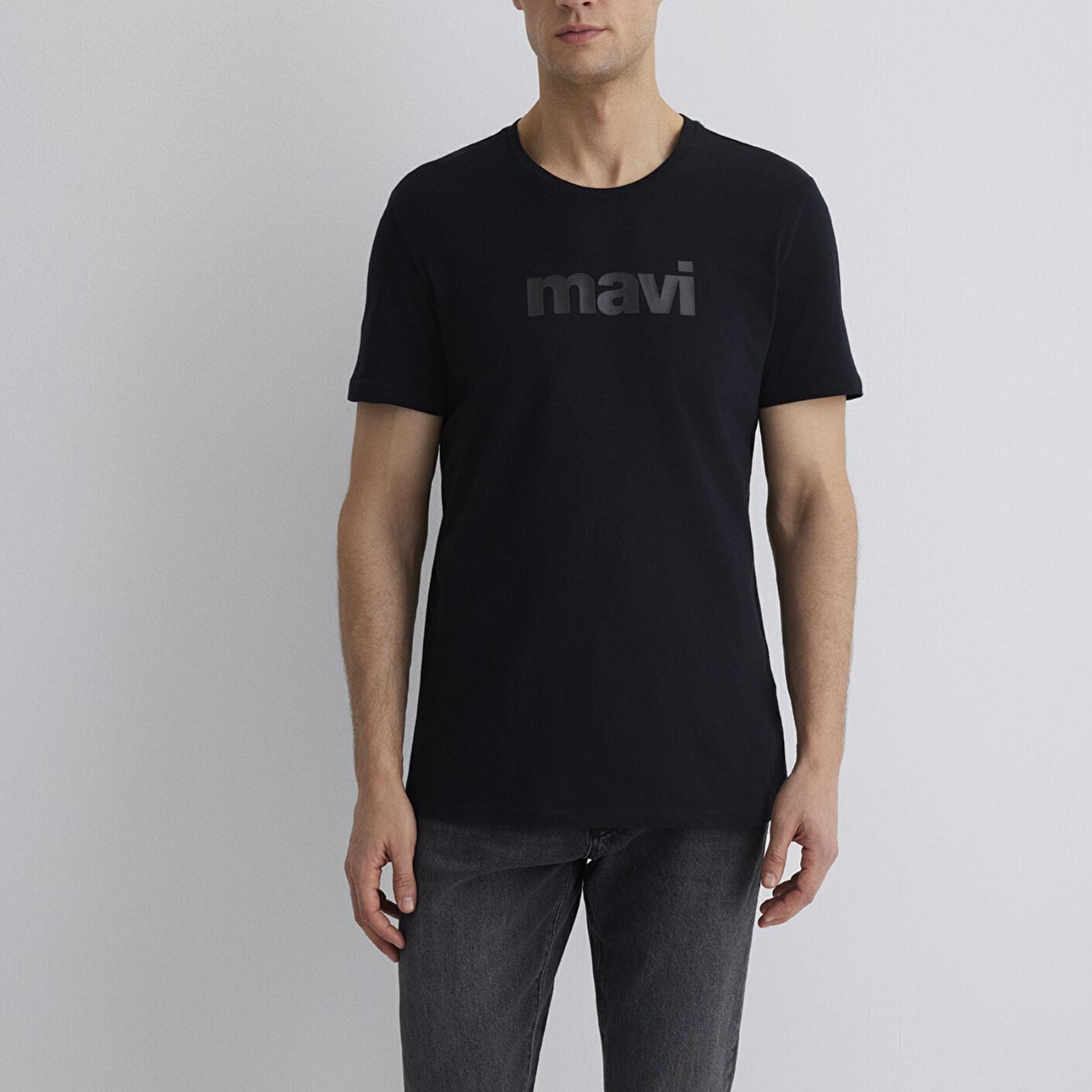 Mavi Mavi Logo Baskılı Siyah Tişört Slim Fit / Dar Kesim 065199-900