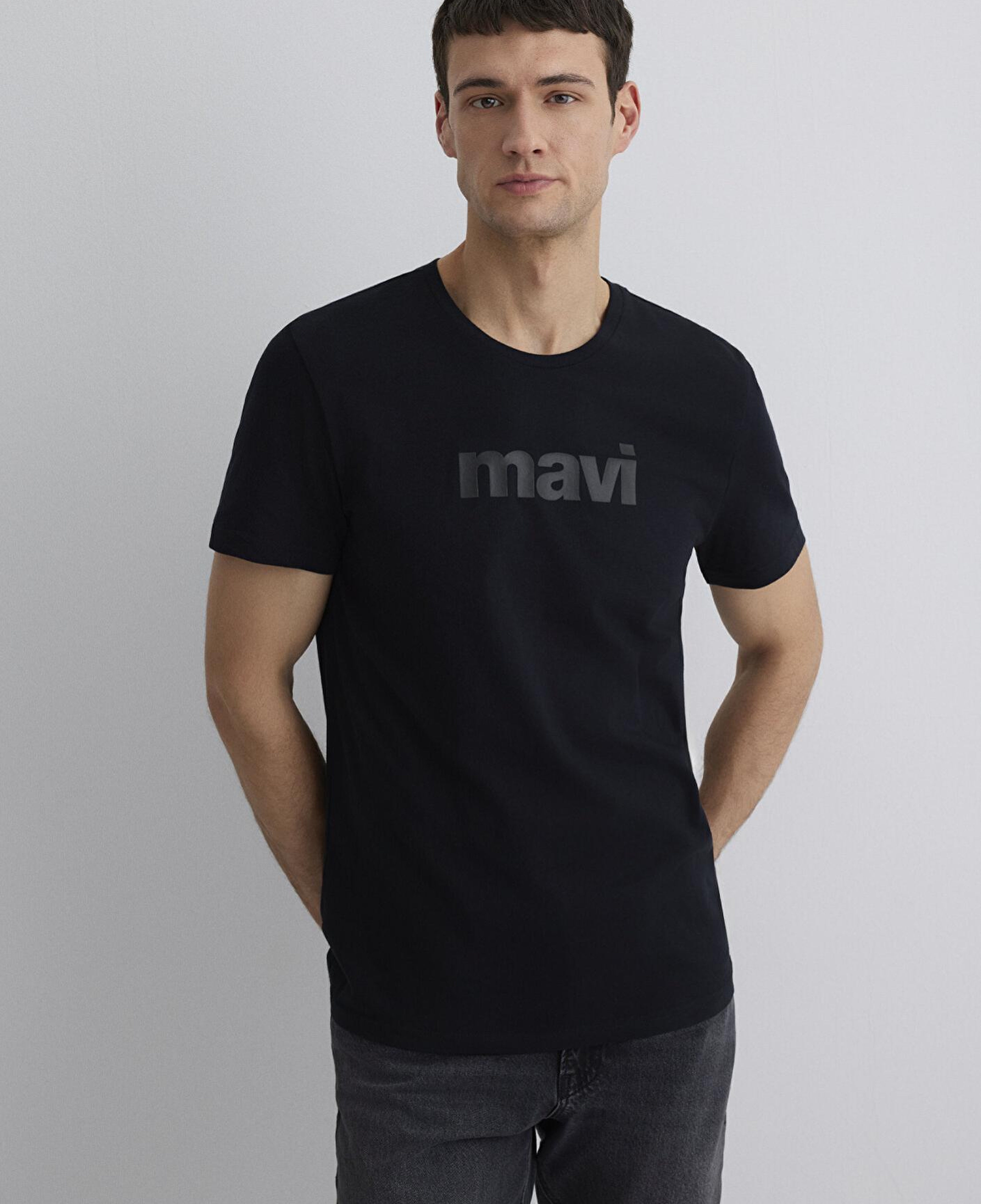 Mavi Mavi Logo Baskılı Siyah Tişört Slim Fit / Dar Kesim 065199-900