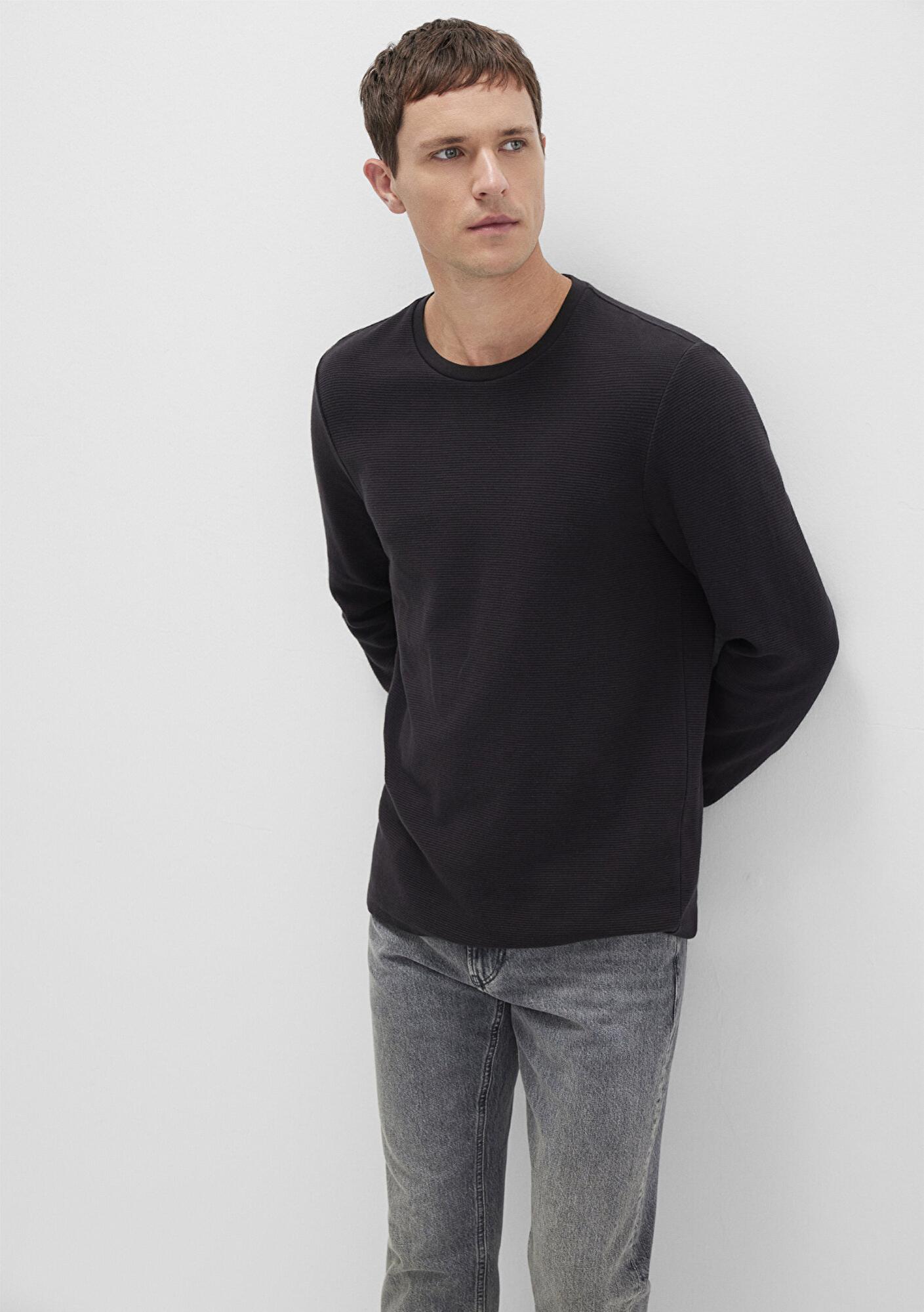 Mavi Uzun Kollu Dokulu Siyah Tişört Slim Fit / Dar Kesim 064622-21842