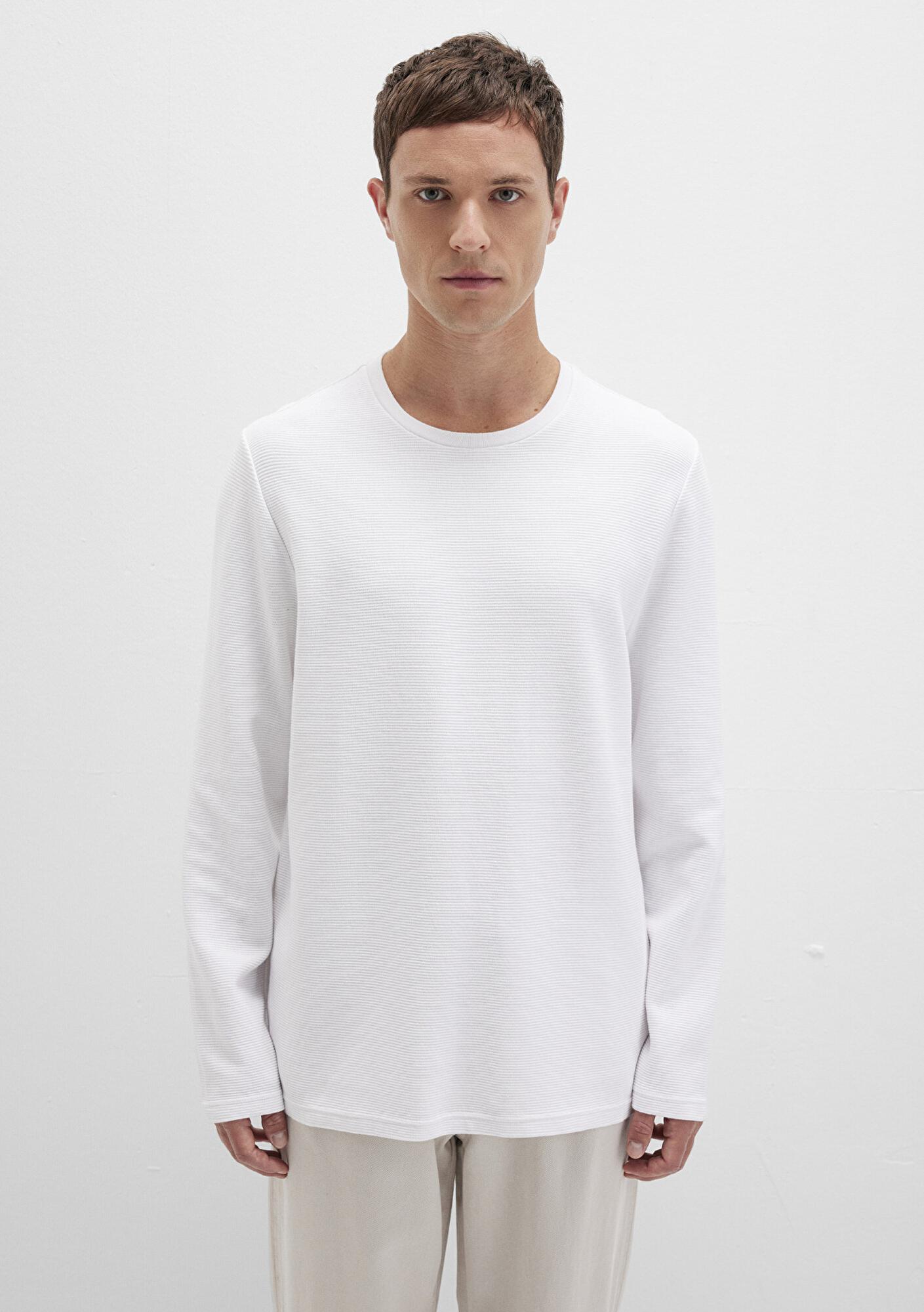 Mavi Uzun Kollu Dokulu Beyaz Tişört Slim Fit / Dar Kesim 064622-20454