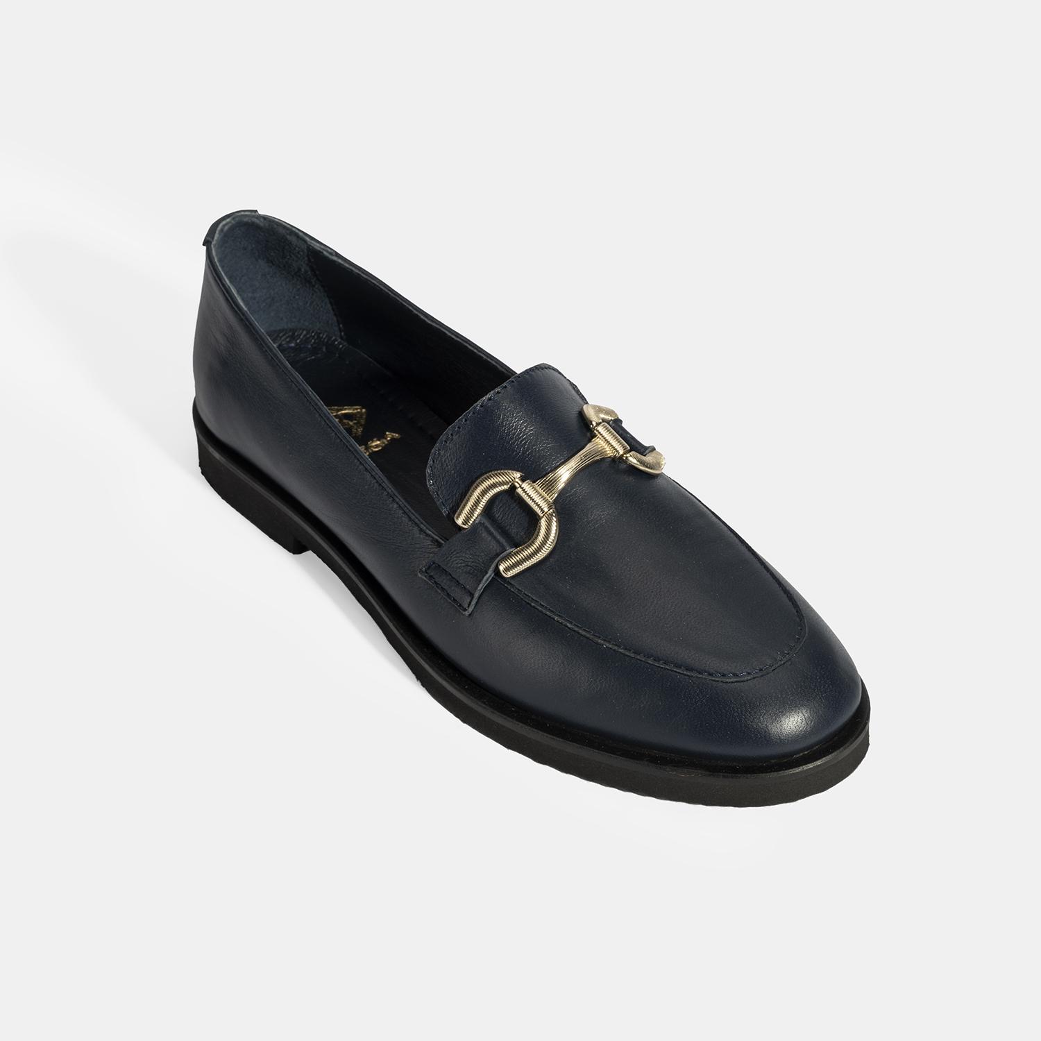 Kadın Lacivert Metal Toka Aksesuarlı Deri Loafer