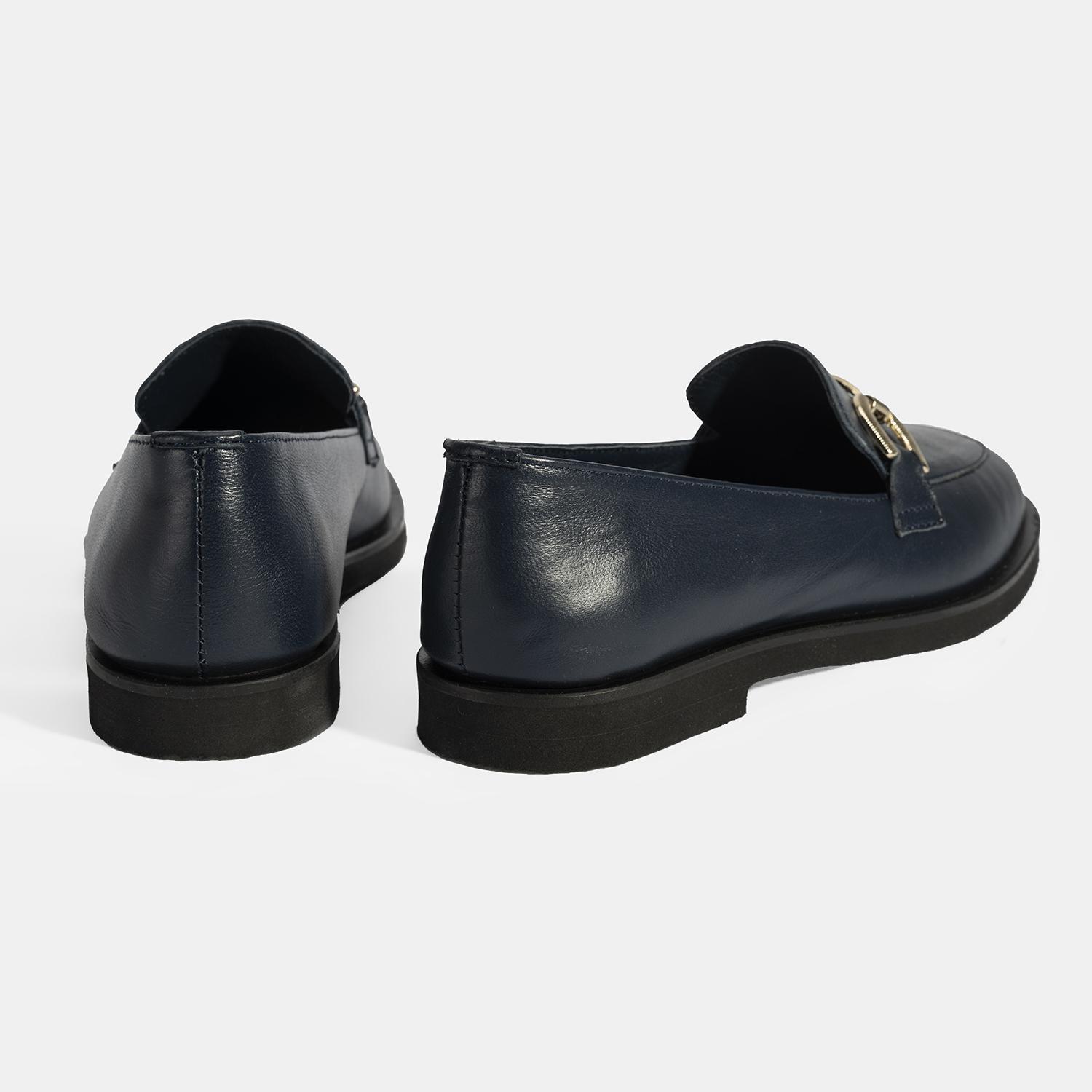 Kadın Lacivert Metal Toka Aksesuarlı Deri Loafer