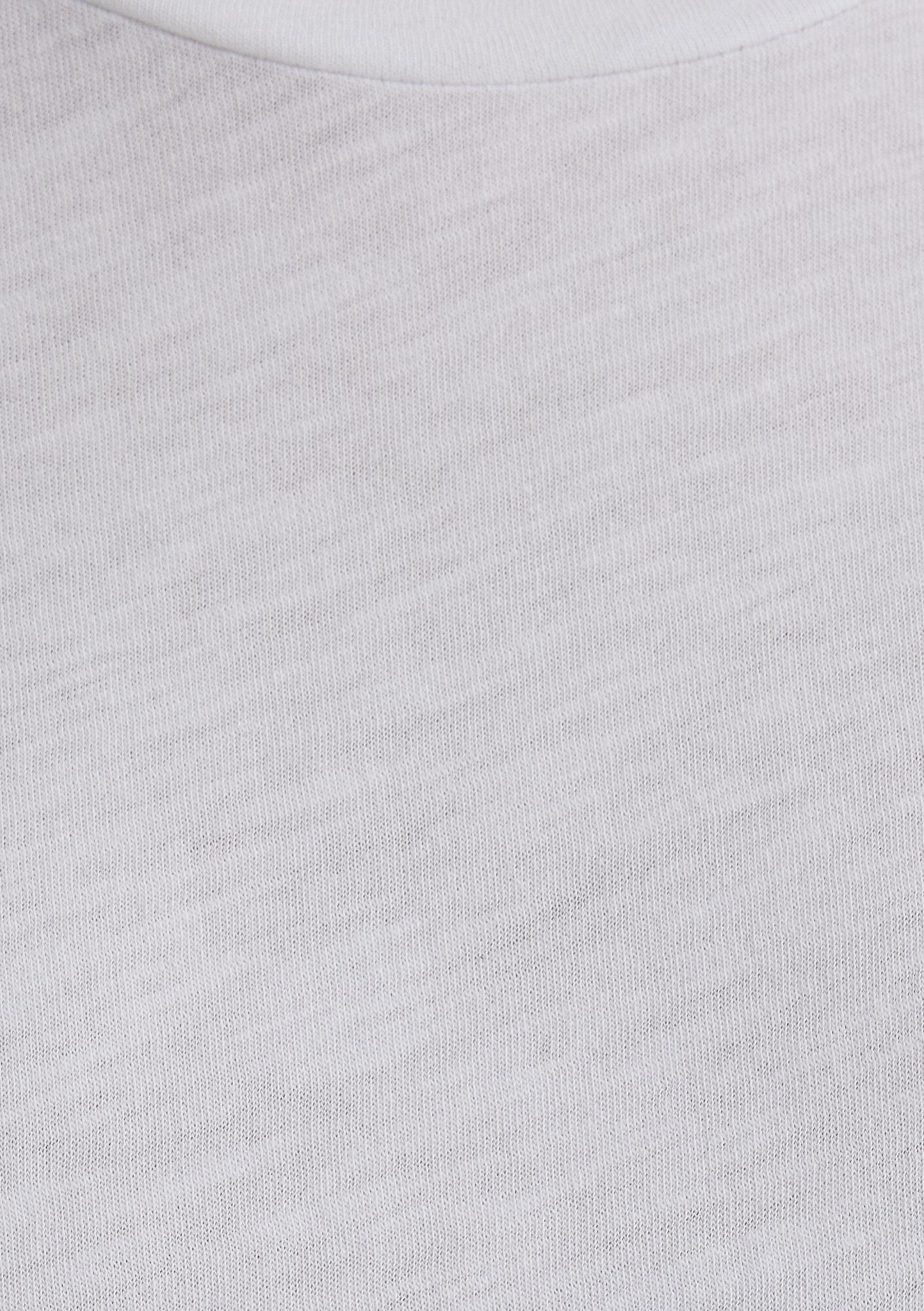 Mavi Flamlı Beyaz Basic Tişört Fitted / Vücuda Oturan Kesim 064681-620