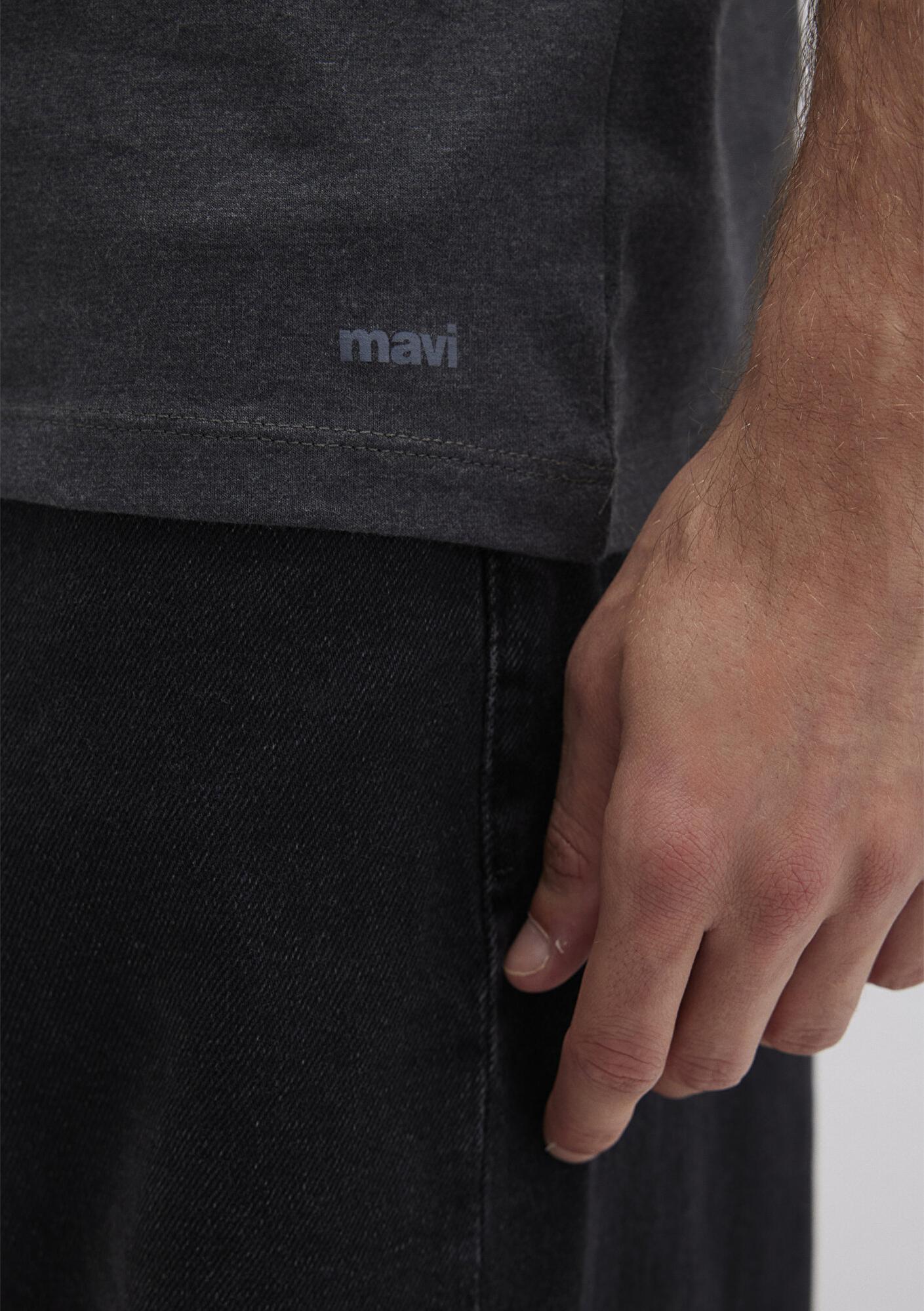 Mavi Stretch V Yaka Antrasit Basic Tişört Fitted / Vücuda Oturan Kesim 061748-24398