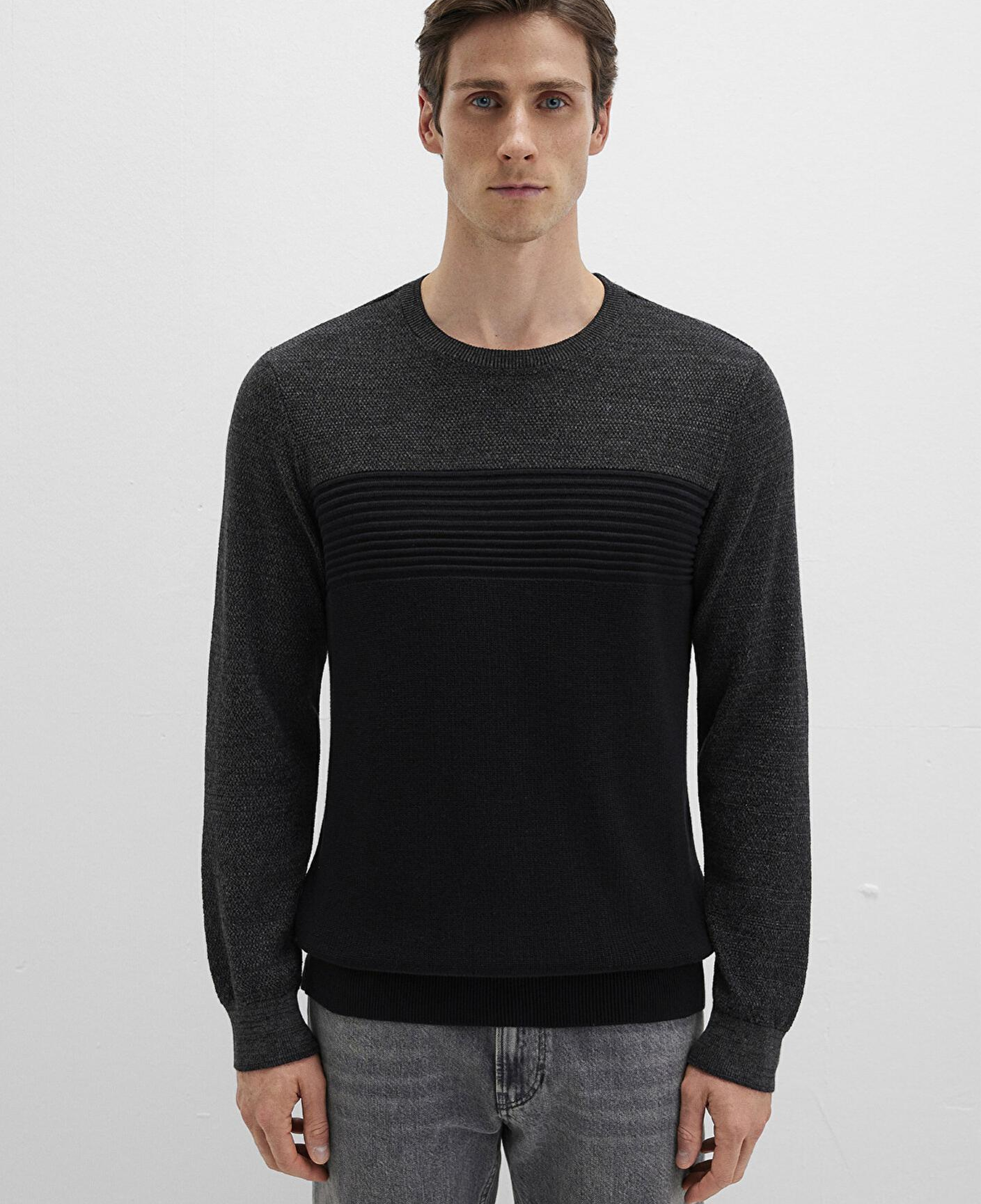 Mavi Blok Renkli Bisiklet Yaka Kazak Fitted / Vücuda Oturan Kesim 070377-900