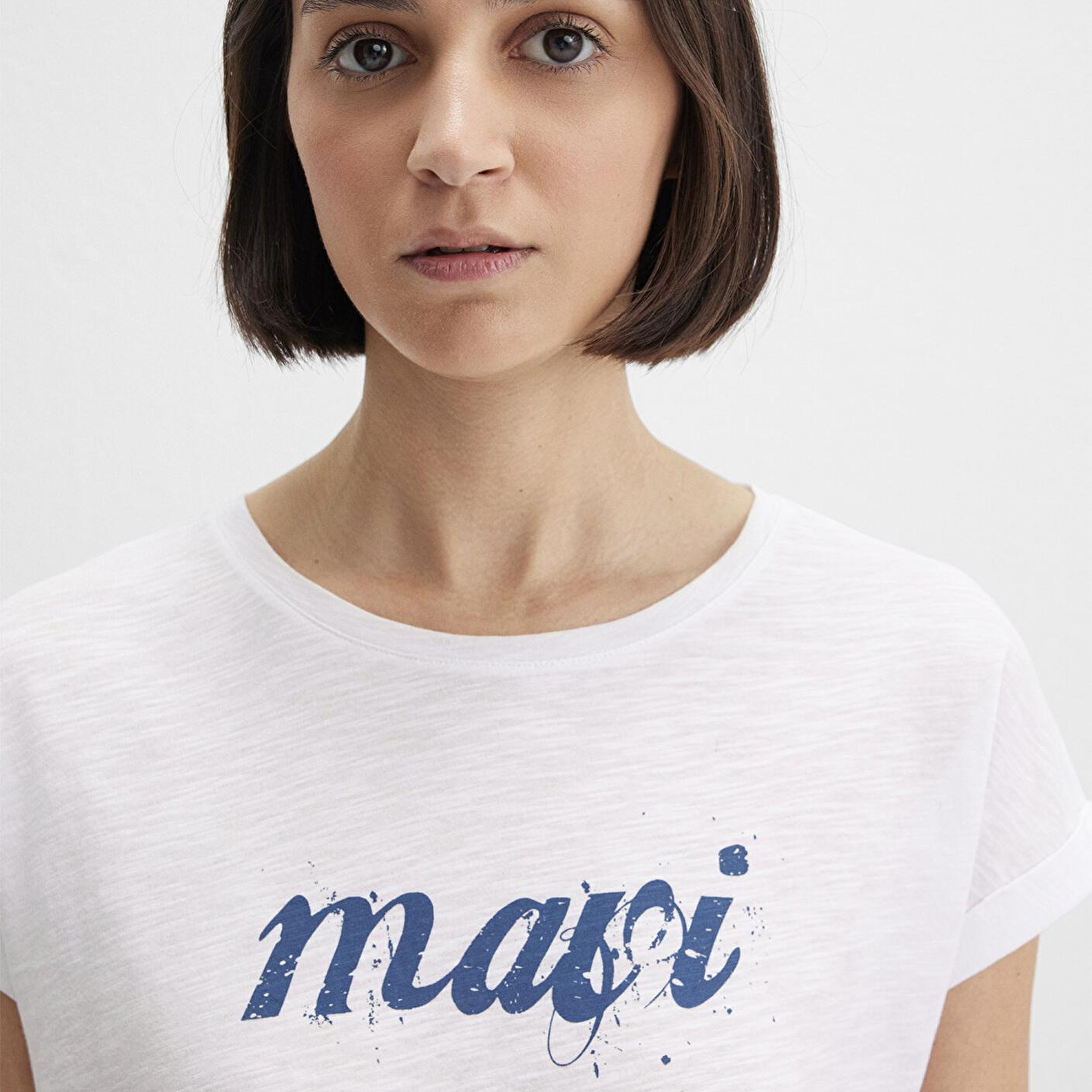 Mavi Mavi Logo Baskılı Beyaz Tişört Loose Fit / Bol Rahat Kesim 166422-620