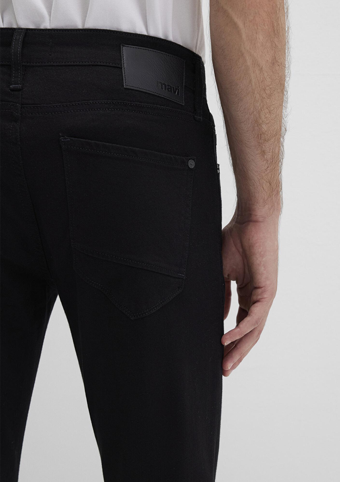 Mavi James Siyah Comfort Jean Pantolon 0042423313