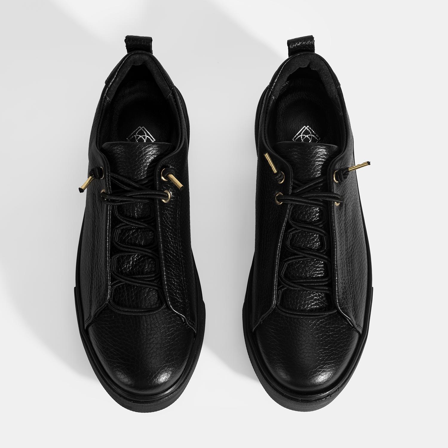 Kadın Siyah Bağcıklı Deri Günlük Ayakkabı