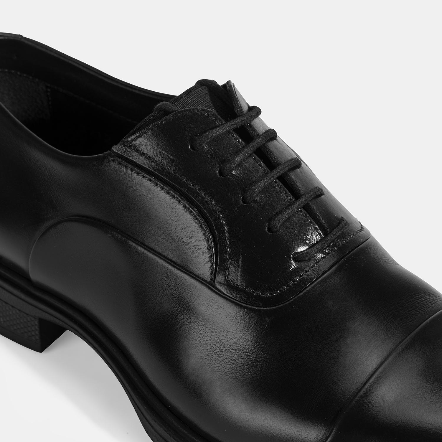 Erkek Siyah Bağcıklı Deri Klasik Ayakkabı