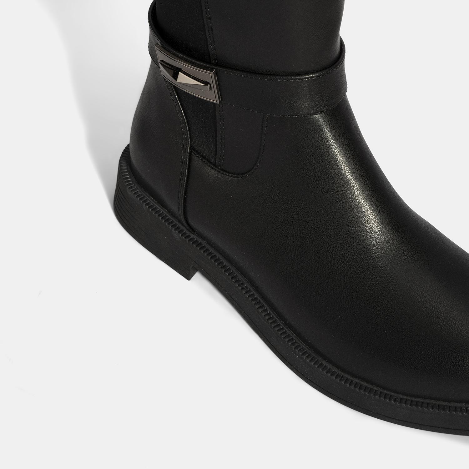 Kadın Siyah Metal Aksesuarlı Stretch Çizme