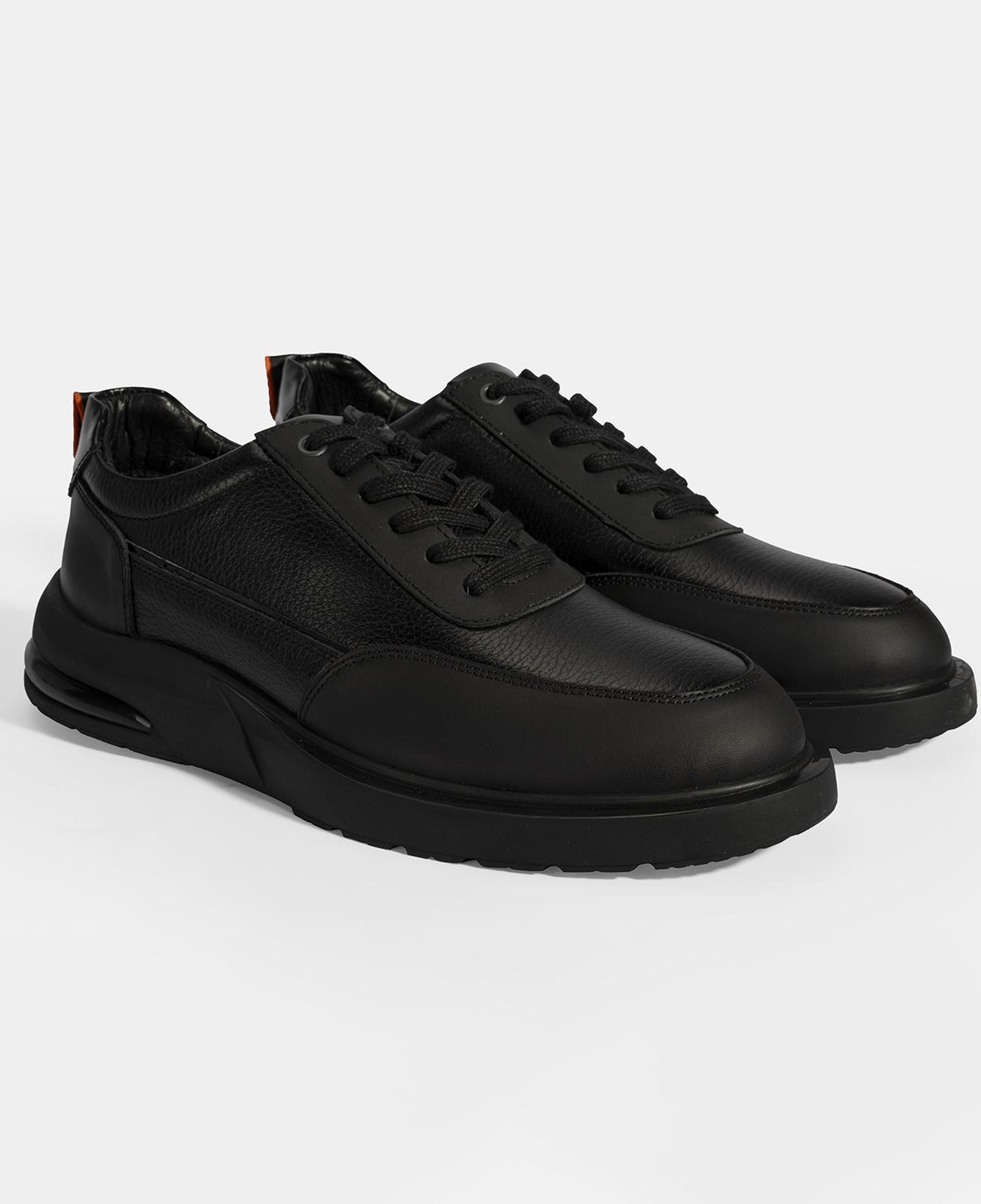 Erkek Siyah Bağcıklı Deri Günlük Ayakkabı
