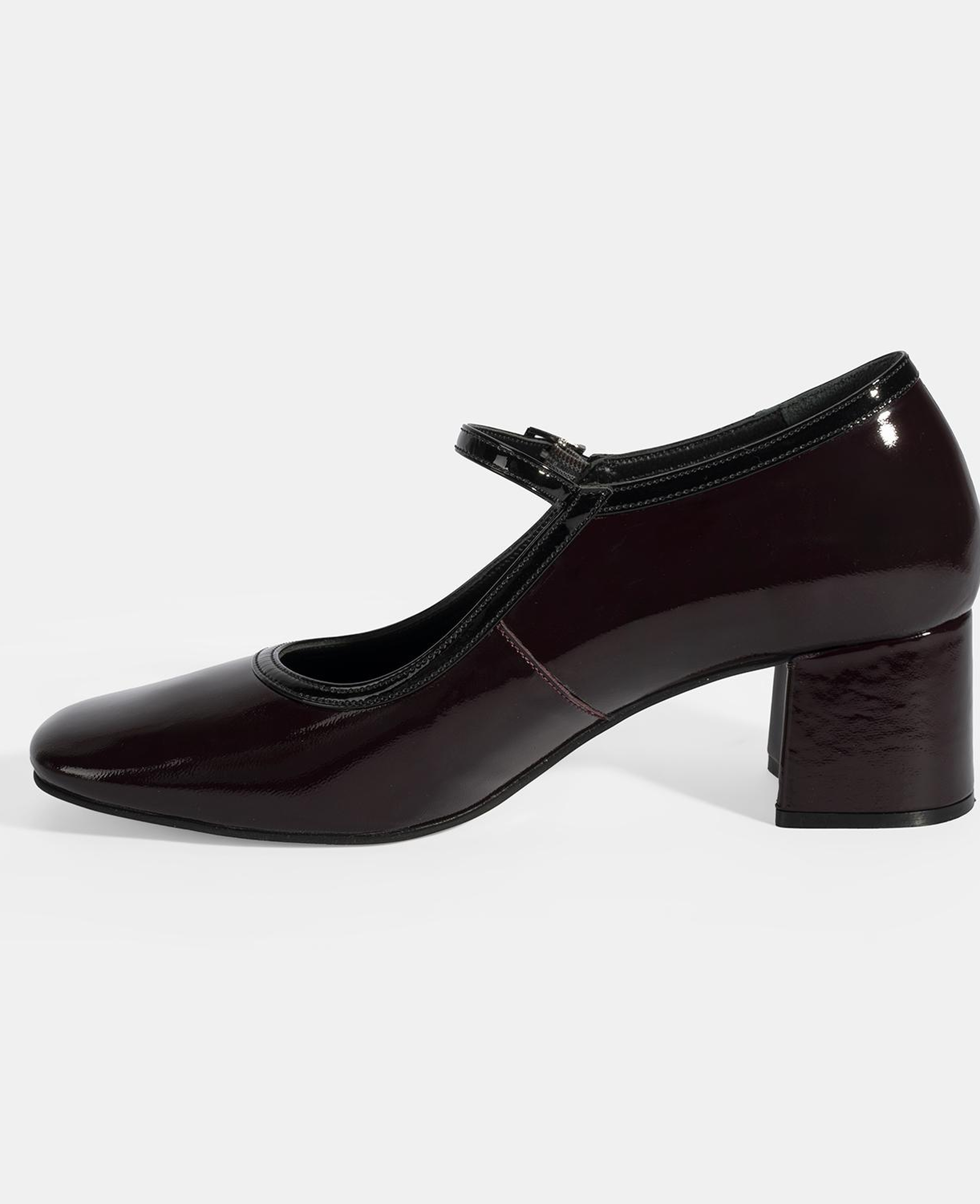 Kadın Bordo Ayarlanabilir Tokalı Kalın Topuklu Klasik Ayakkabı