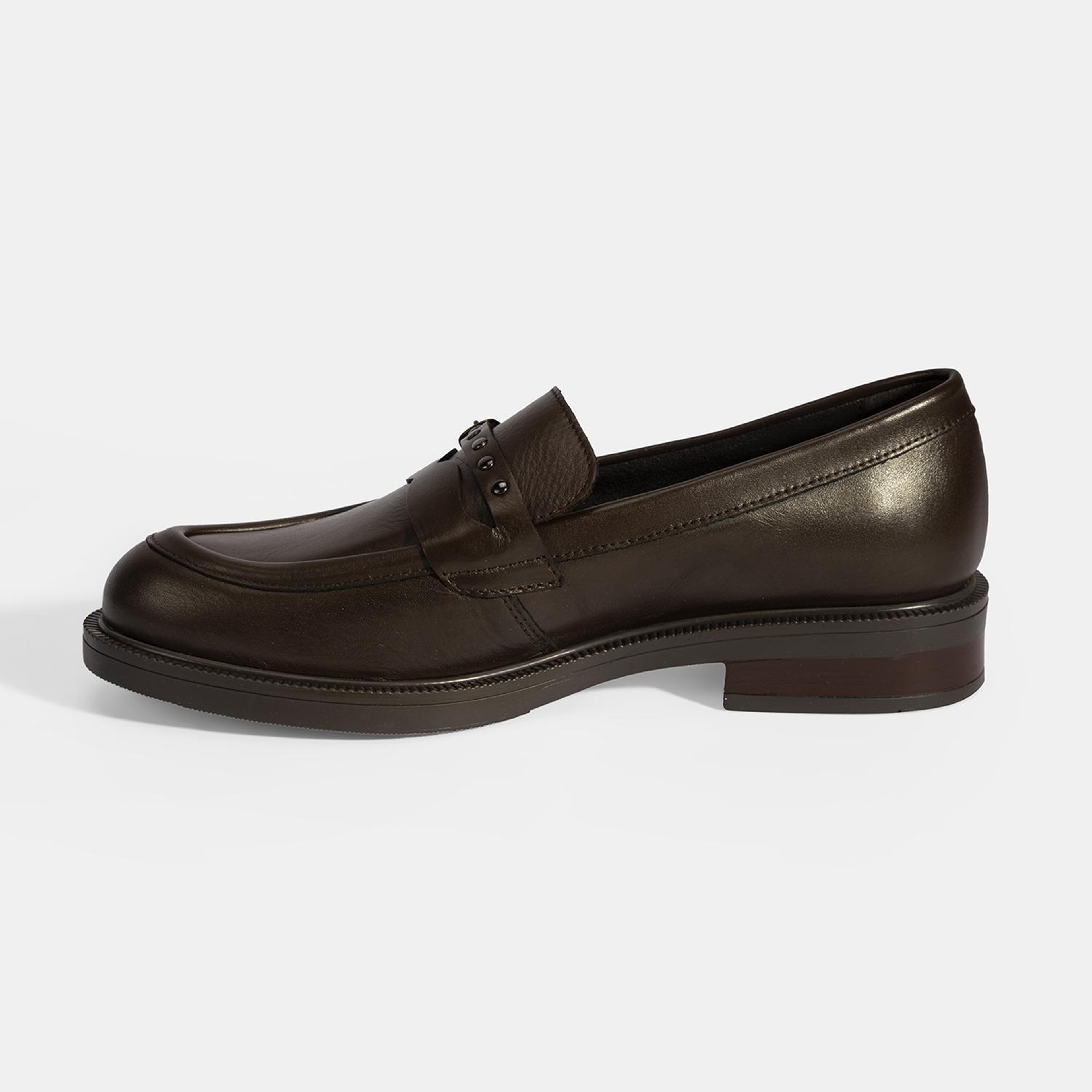 Kadın Kahve Metal Toka Detaylı Deri Loafer