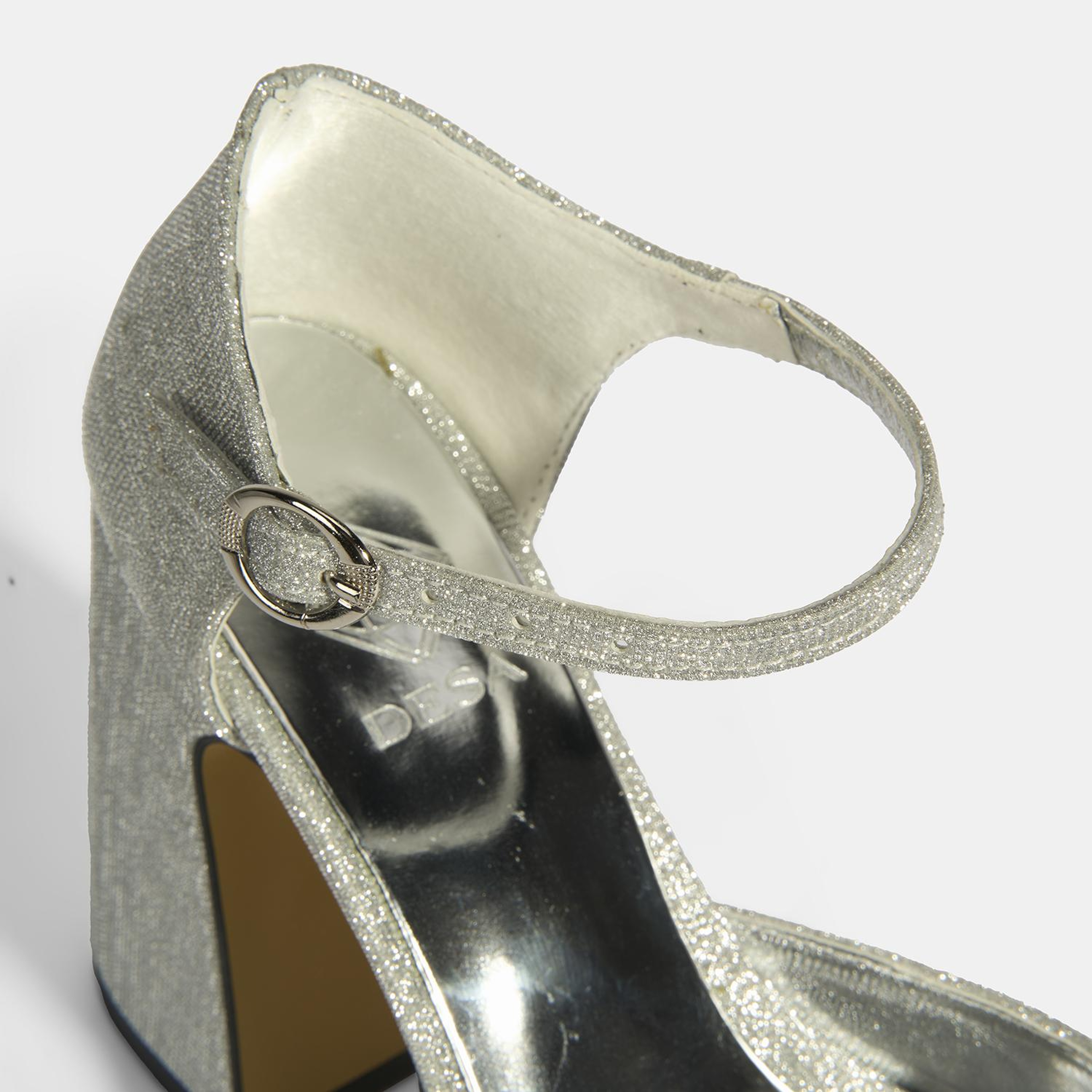 Kadın Gümüş Toka Detaylı Topuklu Abiye Sandalet