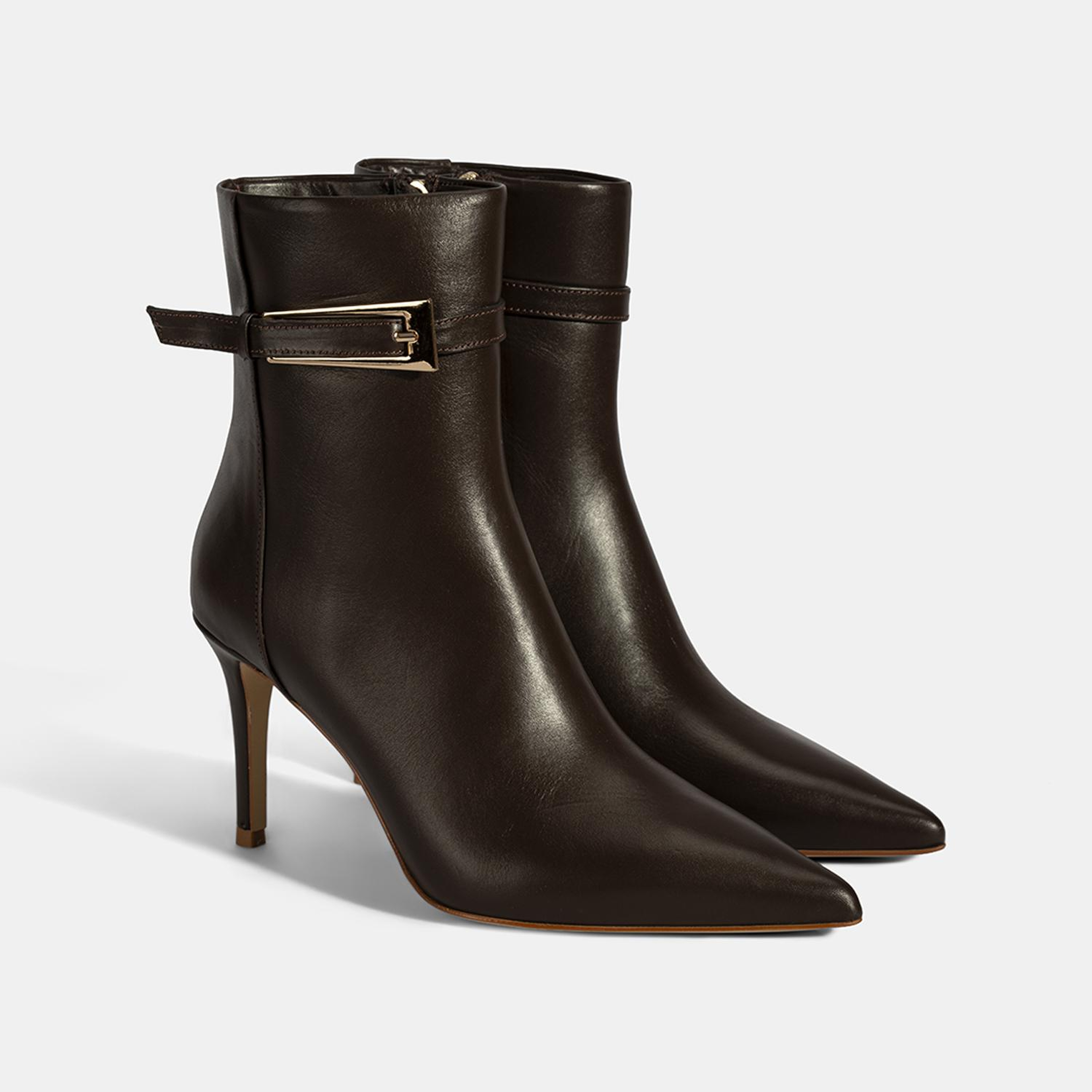 Kadın Kahve Metal Tokalı İnce Topuklu Deri Bot