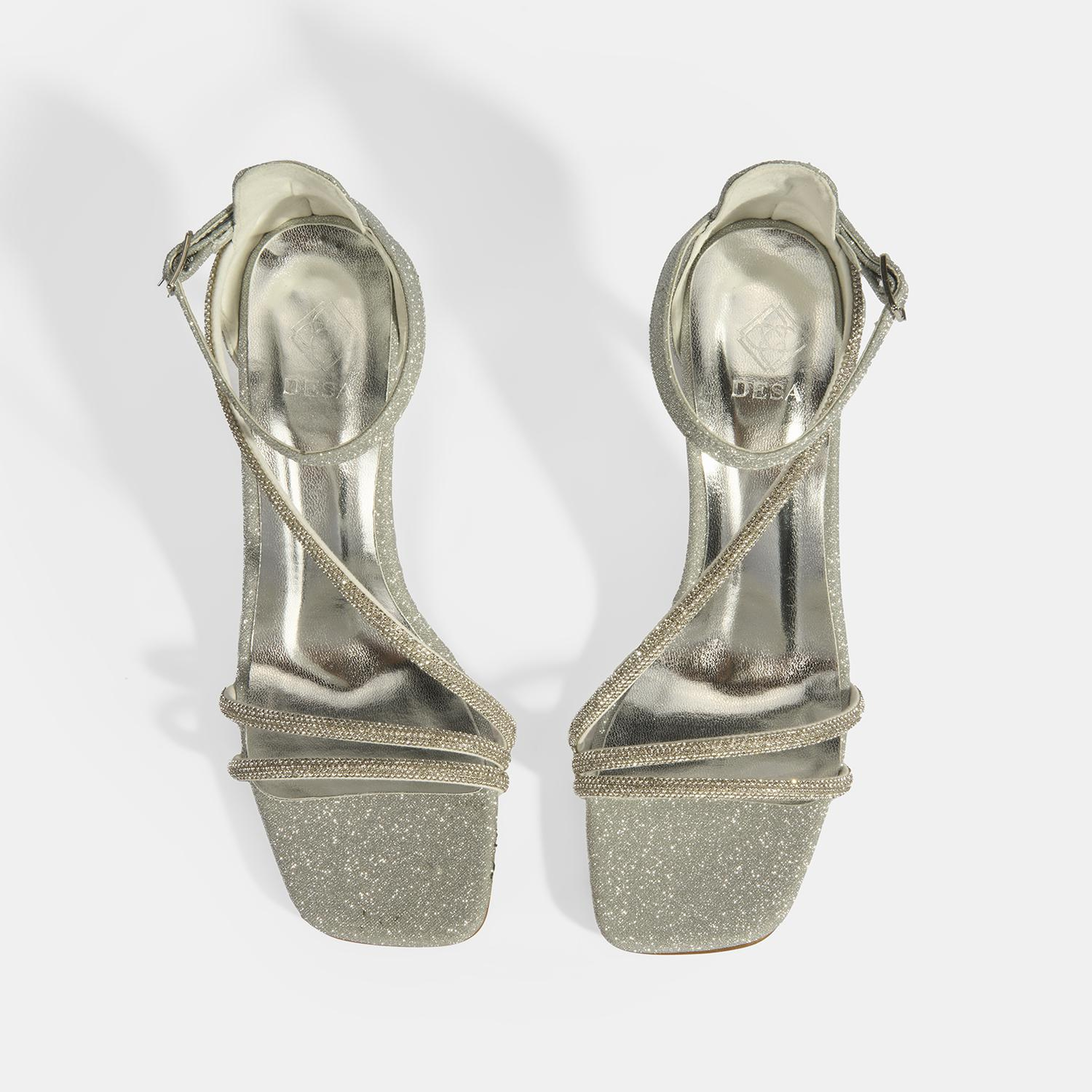 Kadın Gümüş Toka Detaylı Topuklu Abiye Sandalet