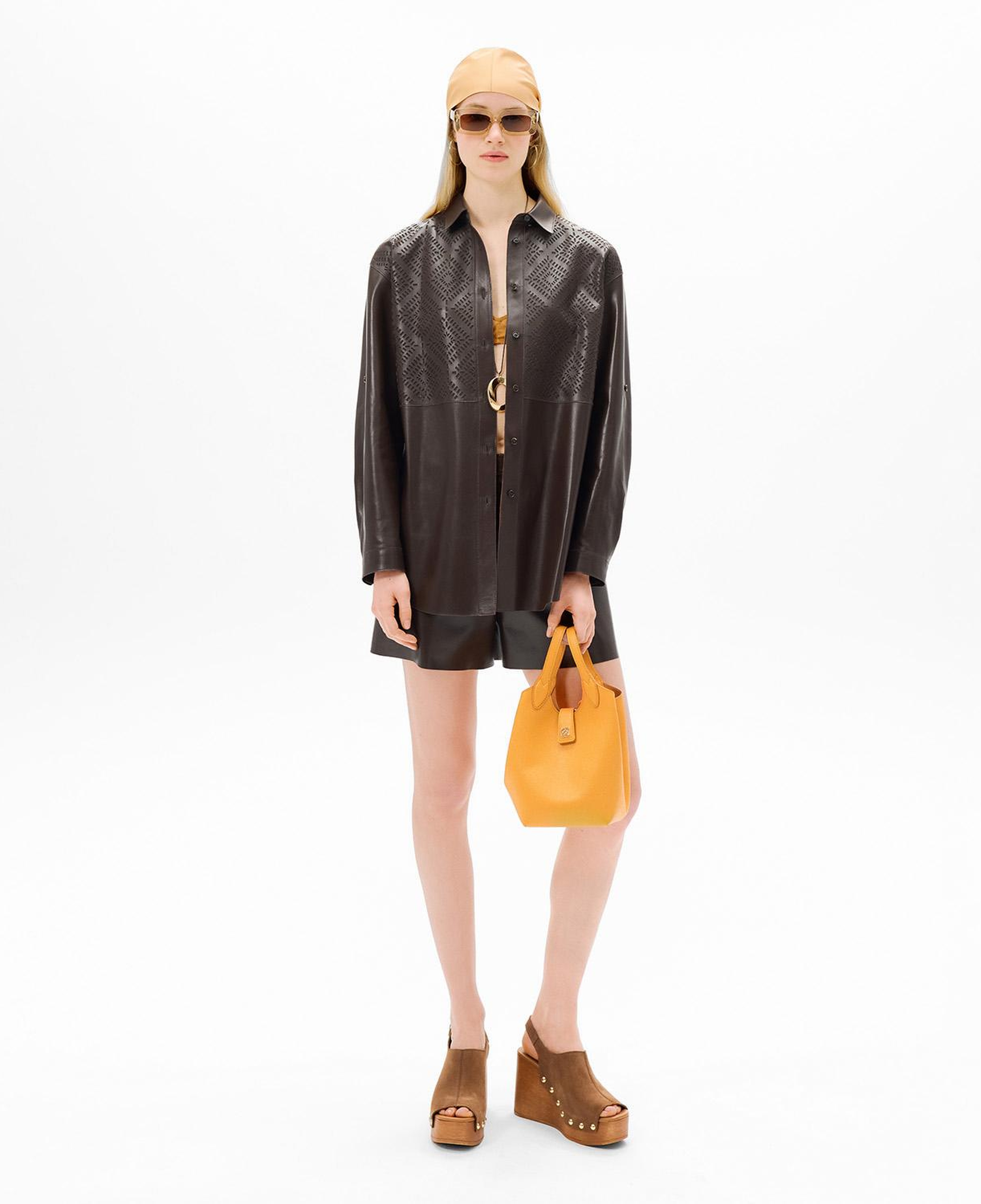 Kadın Kahve Lazer Kesimli Geometrik Desenli Deri Gömlek