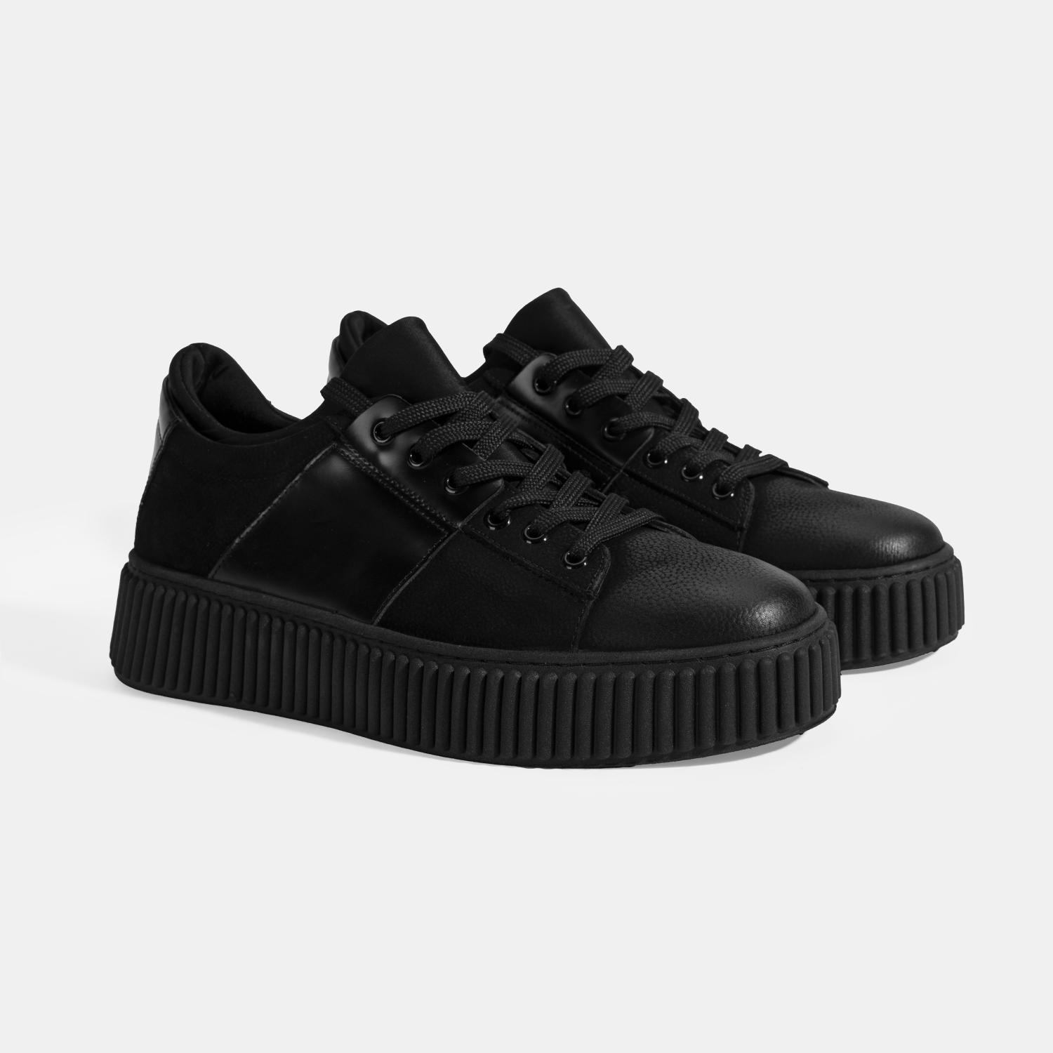 Erkek Siyah Bağcıklı Deri Spor Ayakkabı