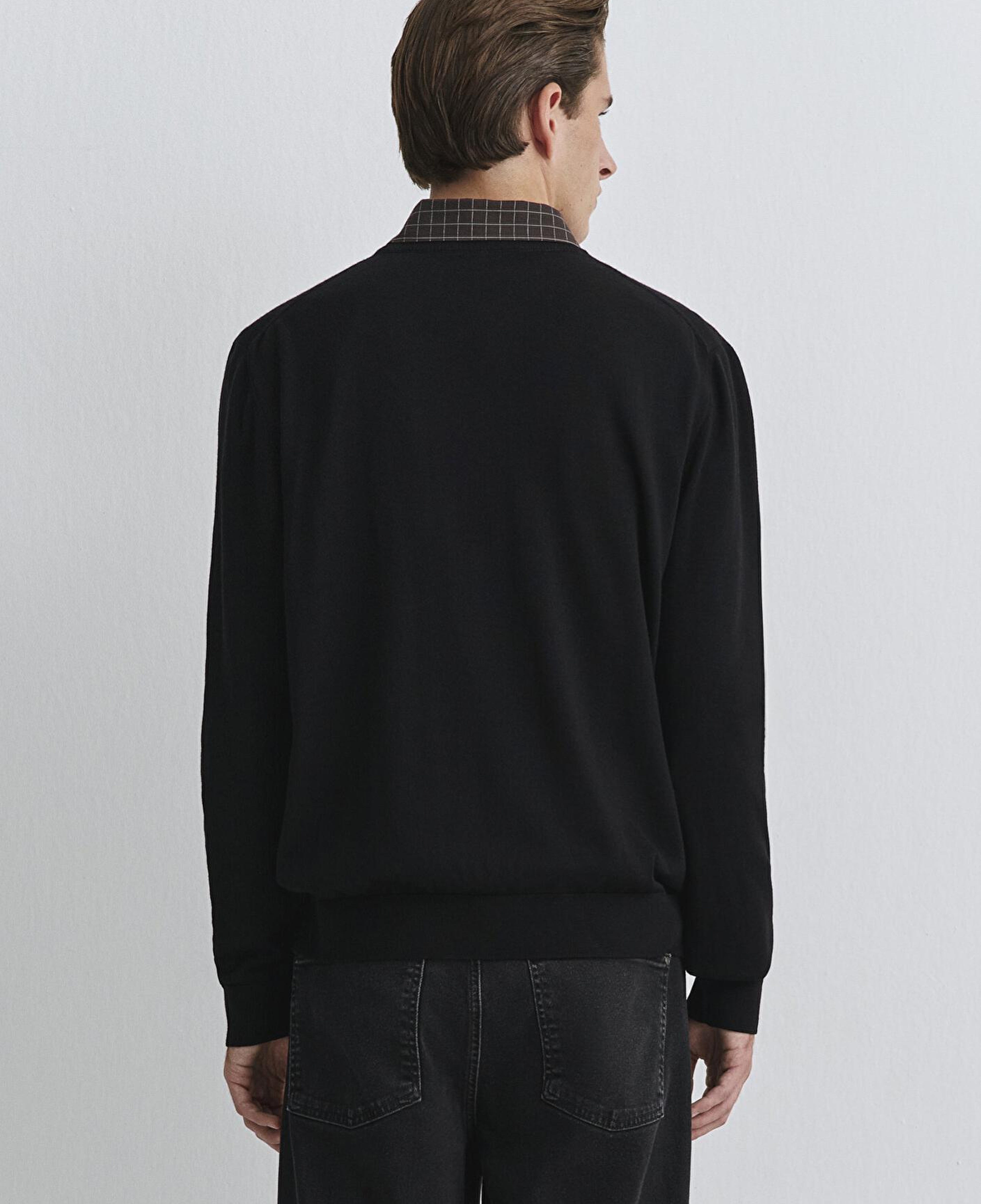 Mavi Bisiklet Yaka Siyah Yün Kazak Regular Fit / Normal Kesim 0710384-900