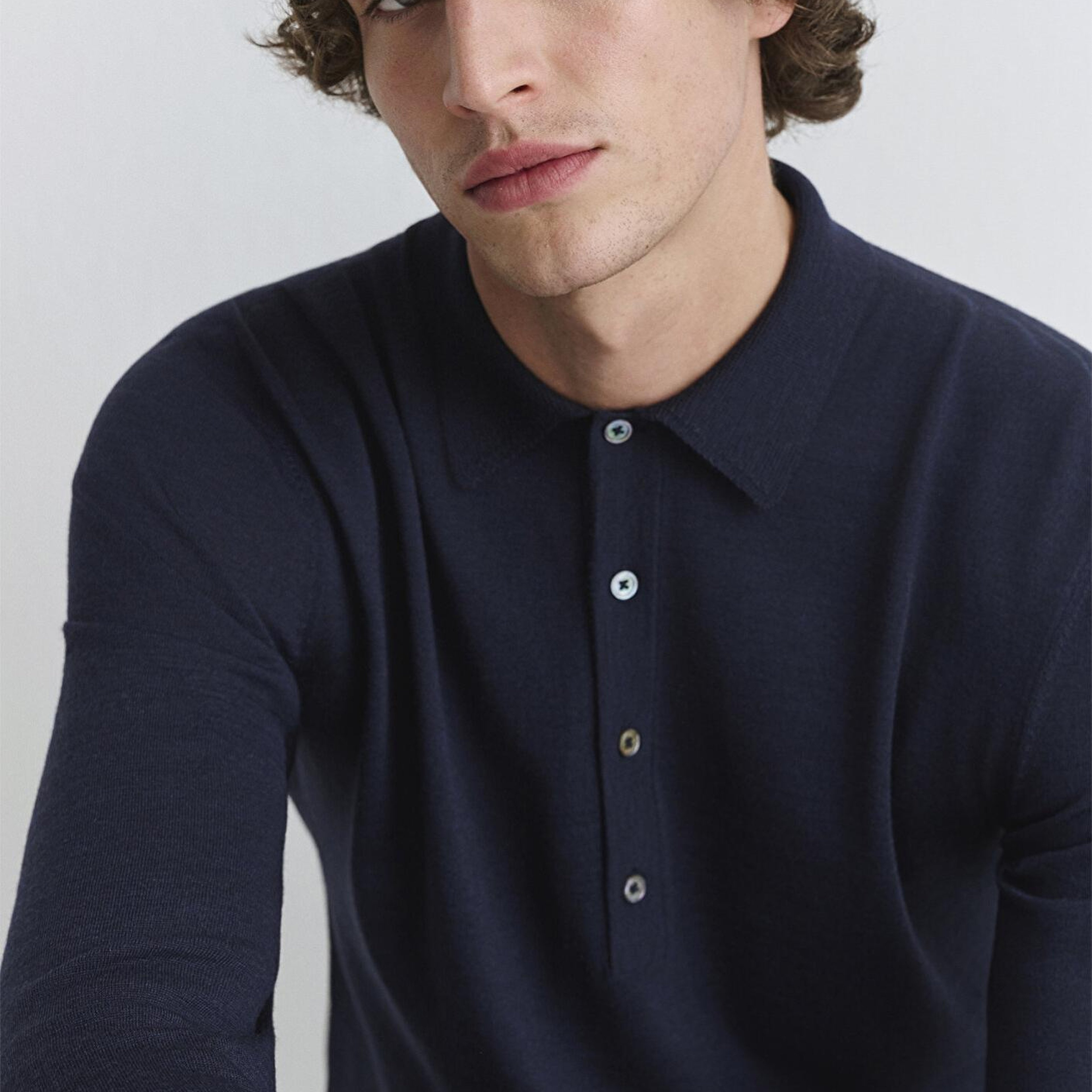 Mavi Düğmeli Lacivert Yün Kazak 0710382-70490