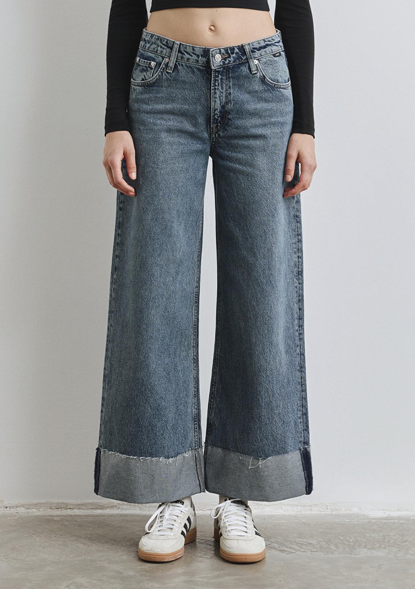 Mavi Emilia Classic Denim Puslu Koyu Mavi Jean Pantolon 1012641-90118