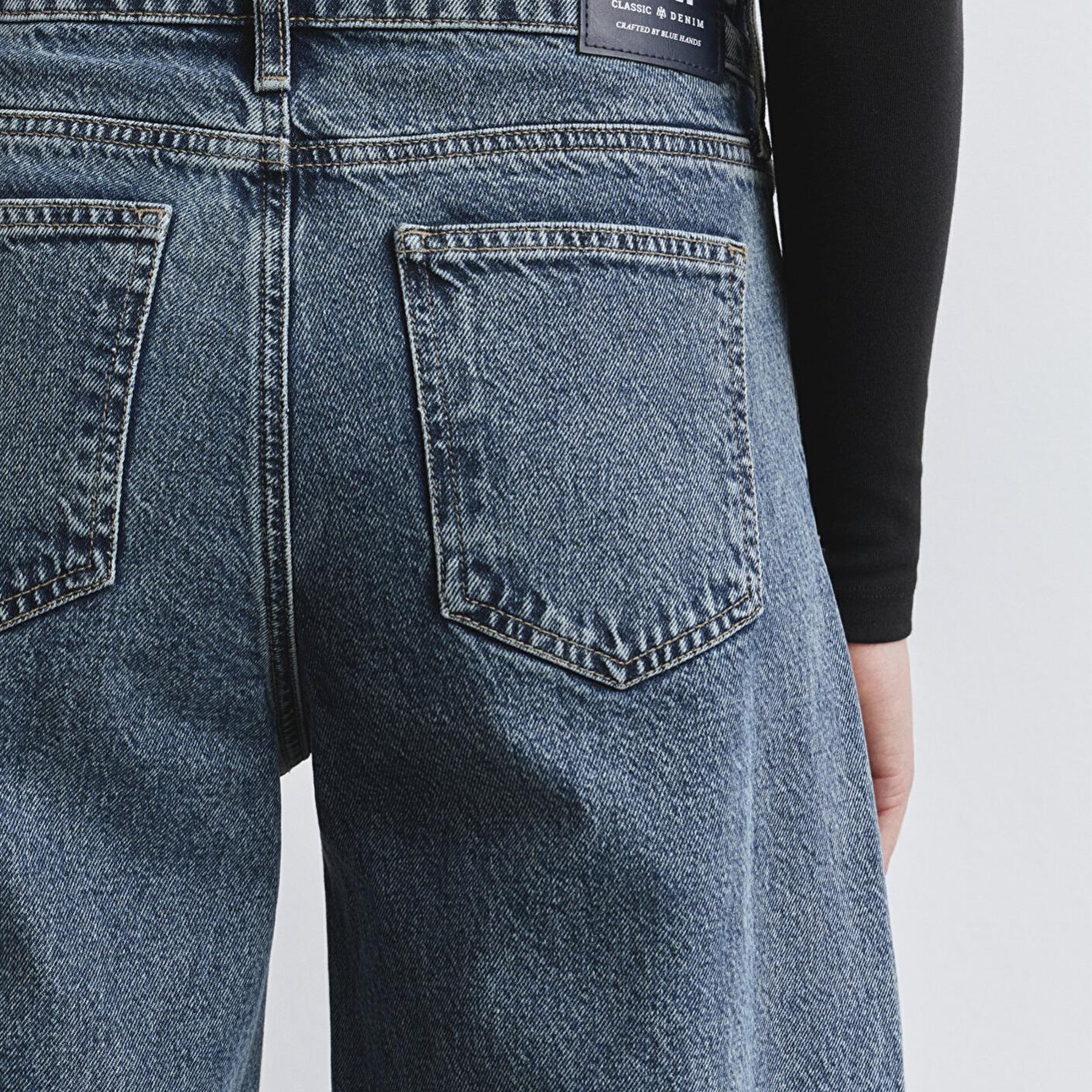 Mavi Emilia Classic Denim Puslu Koyu Mavi Jean Pantolon 1012641-90118