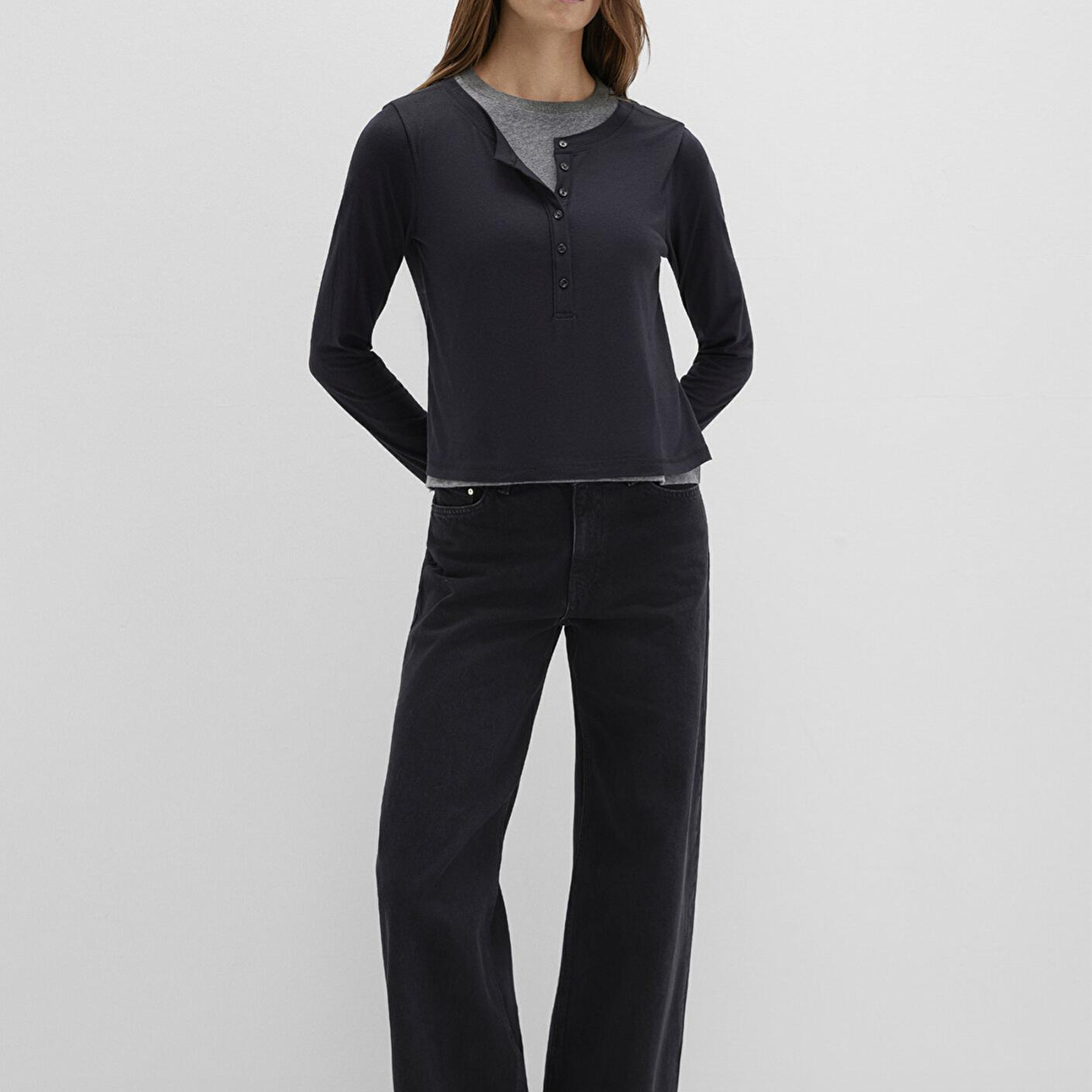 Mavi Yün Karışımlı Çift Katlı Siyah Uzun Kollu Tişört Semi Slim Fit / Yarı Dar Kesim 1613400-900