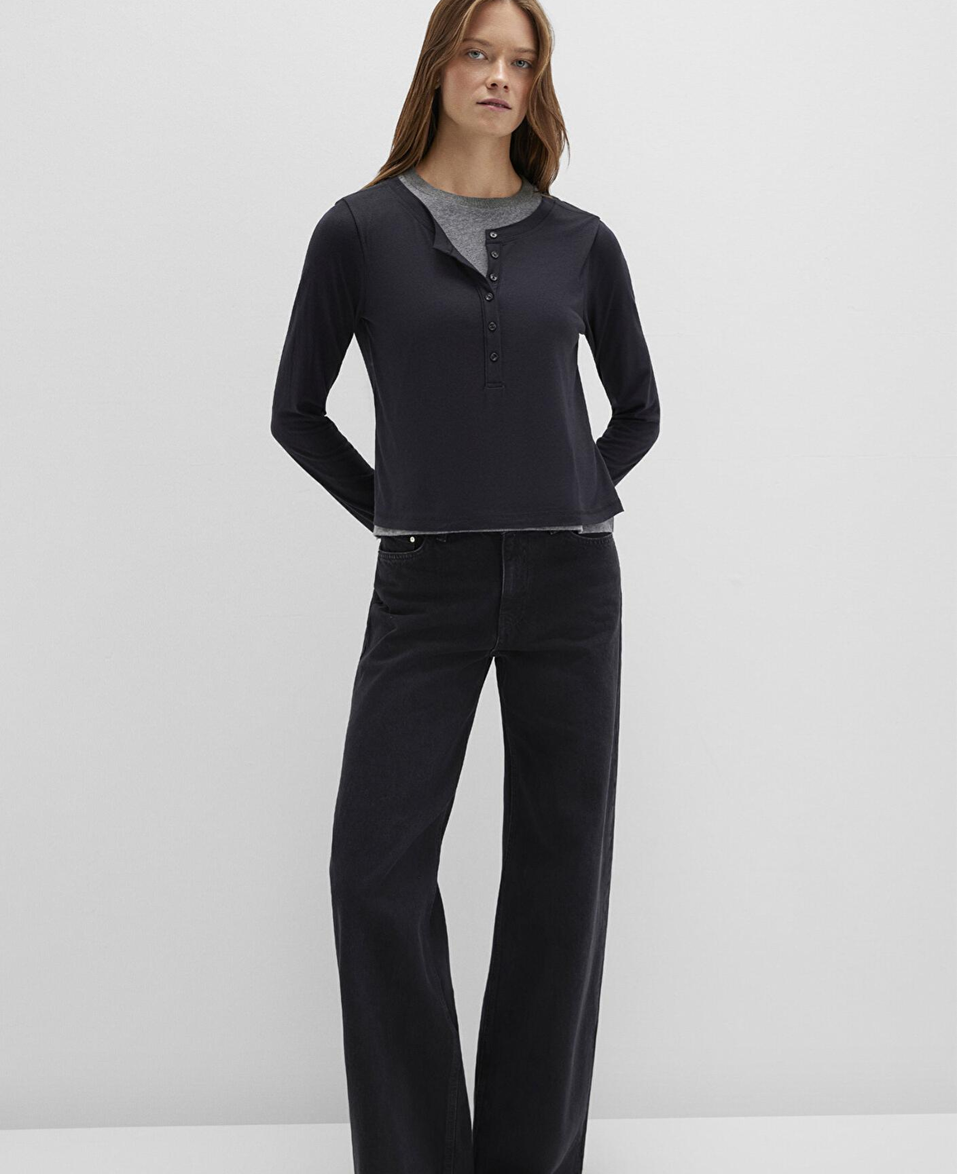 Mavi Yün Karışımlı Çift Katlı Siyah Uzun Kollu Tişört Semi Slim Fit / Yarı Dar Kesim 1613400-900