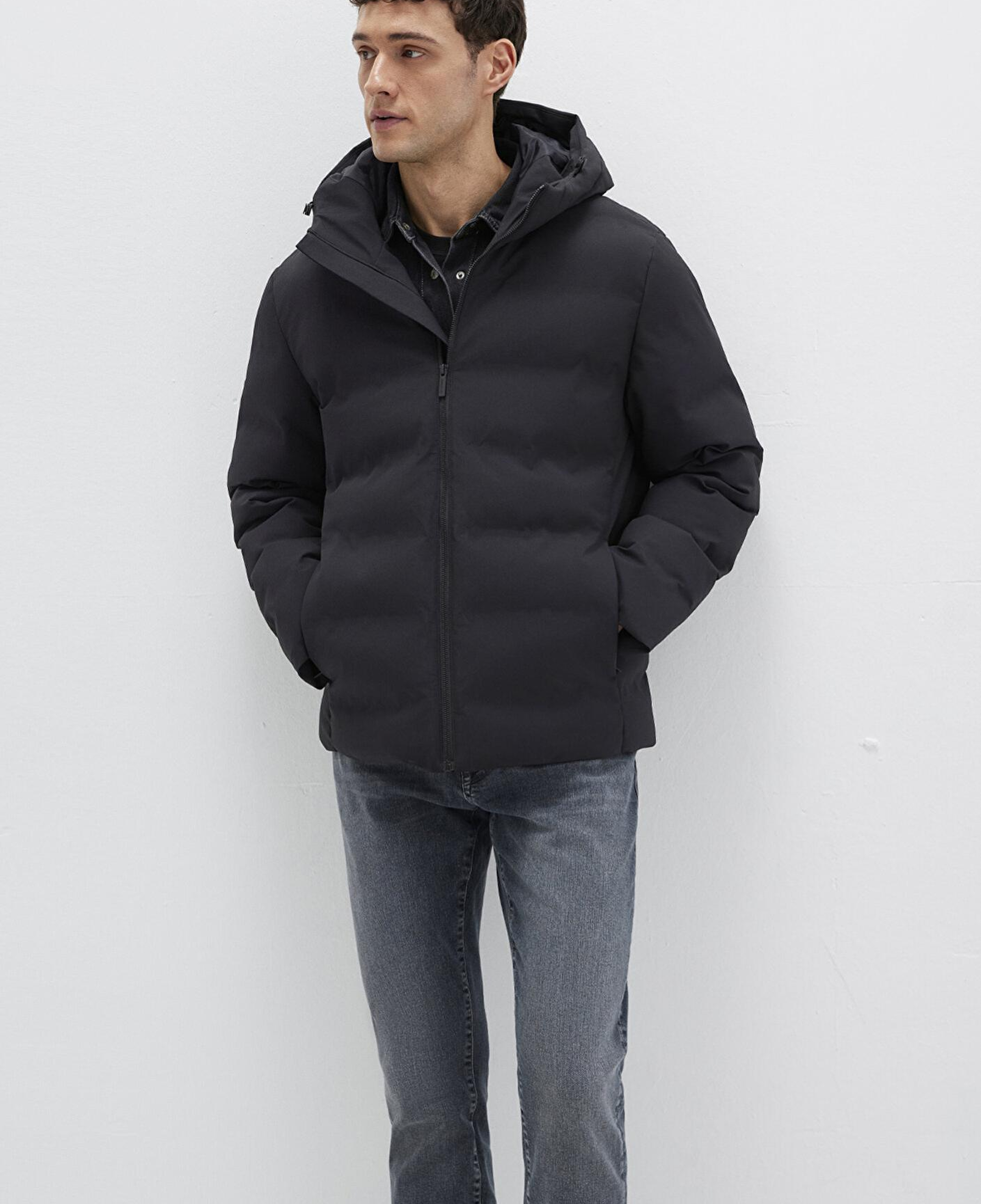 Mavi Kapüşonlu Siyah Şişme Mont 0110652-71379